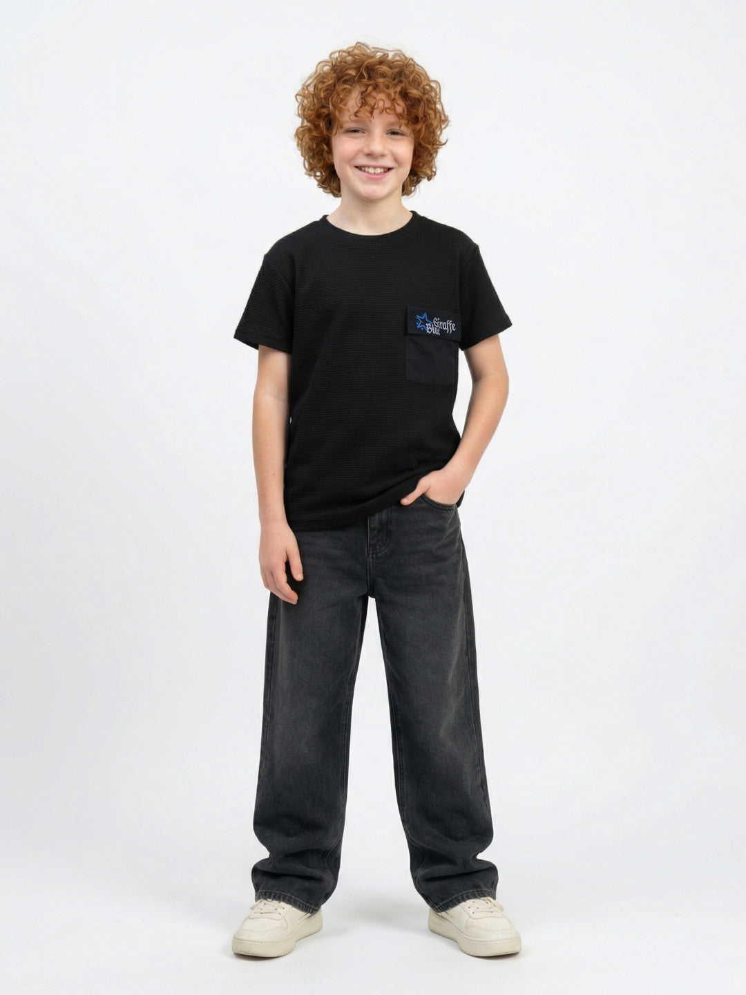 Blue Giraffe Boys Black Solid Regular Fit T-Shirt