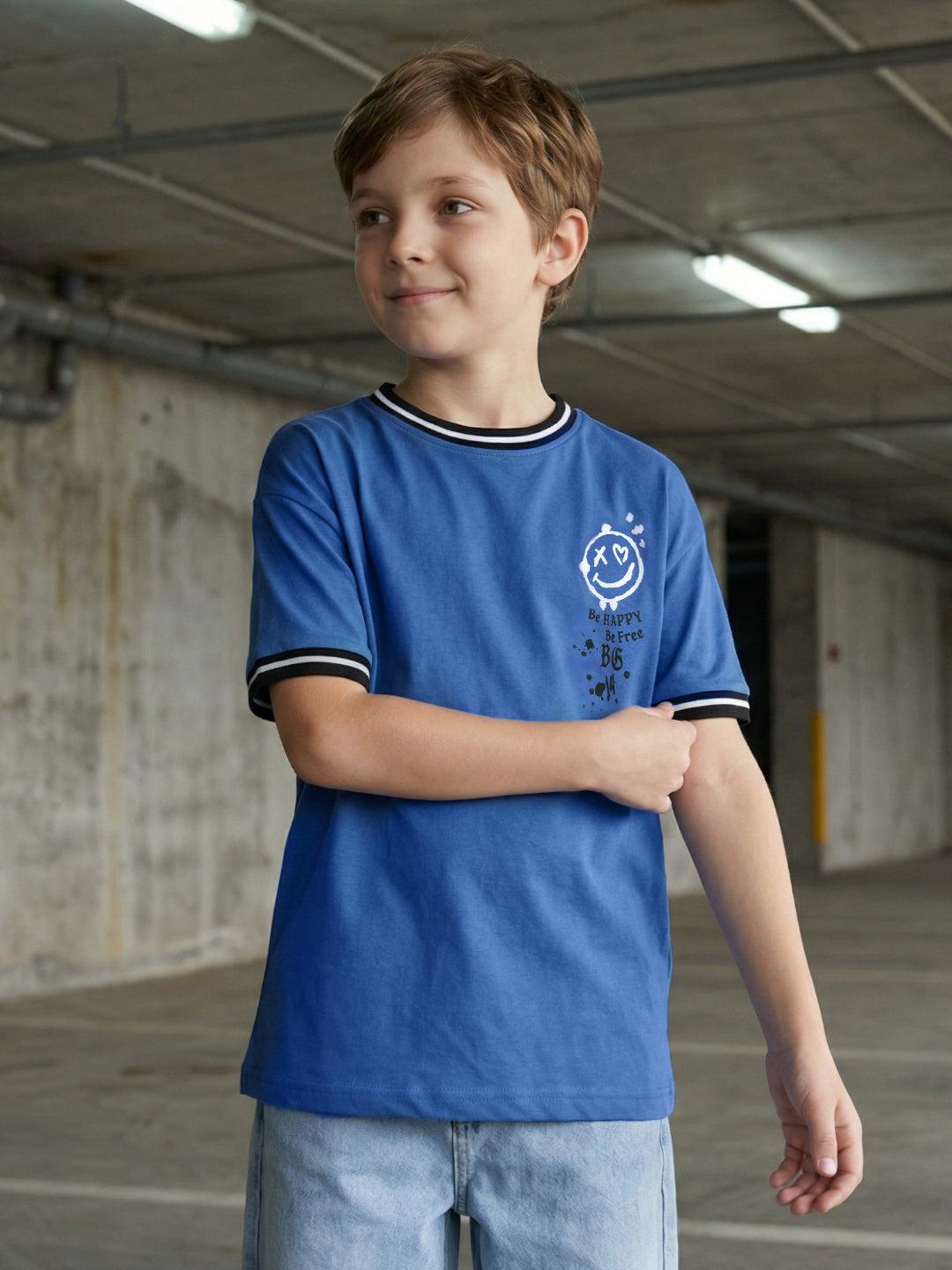 Blue Giraffe Boys Blue Printed Boxy Fit Pure Cotton T-Shirt