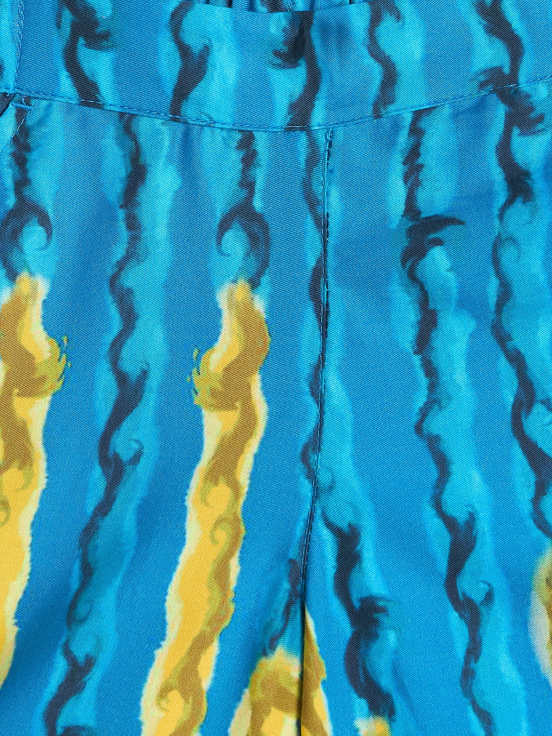 Blue Giraffe Boys Blue Printed Short