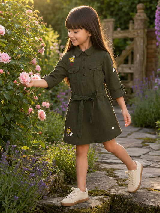 Blue Giraffe Girls Green Embroidered A-Line Fit Pure Cotton Dress