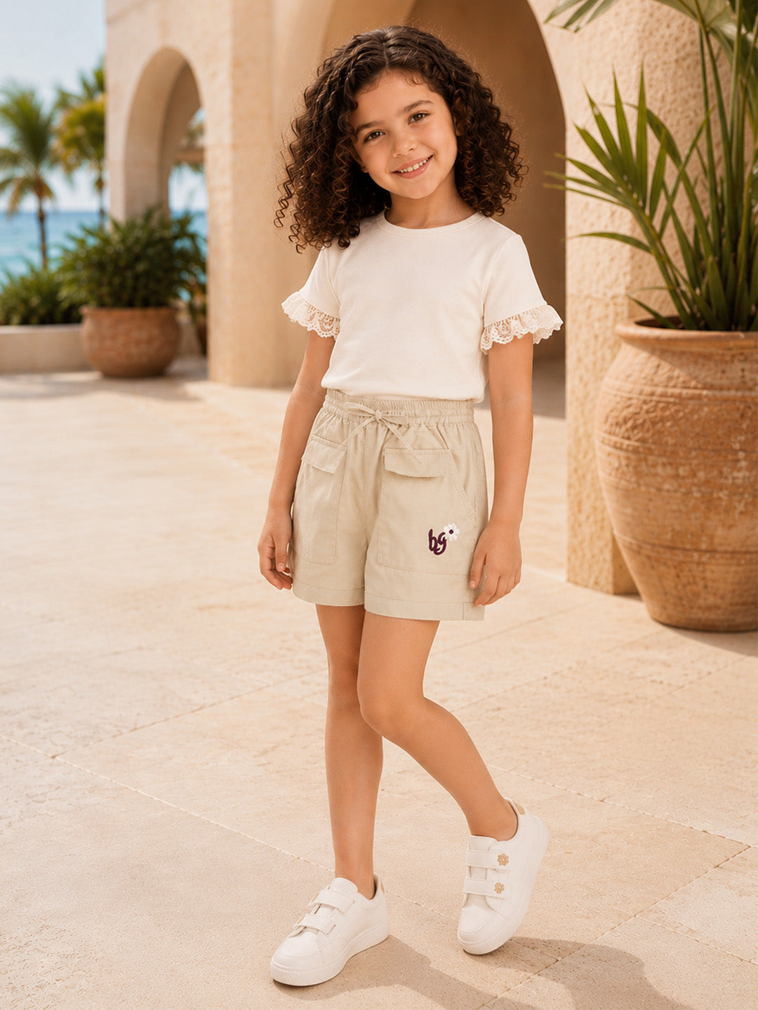 Blue Giraffe Girls Beige Short