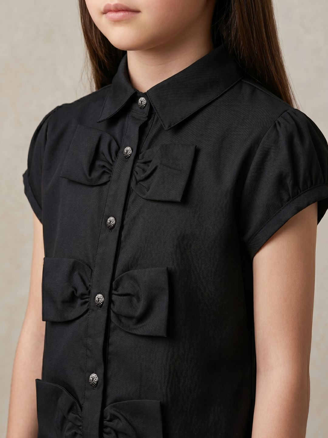 Blue Giraffe Girls Black Solid Regular Fit Shirt