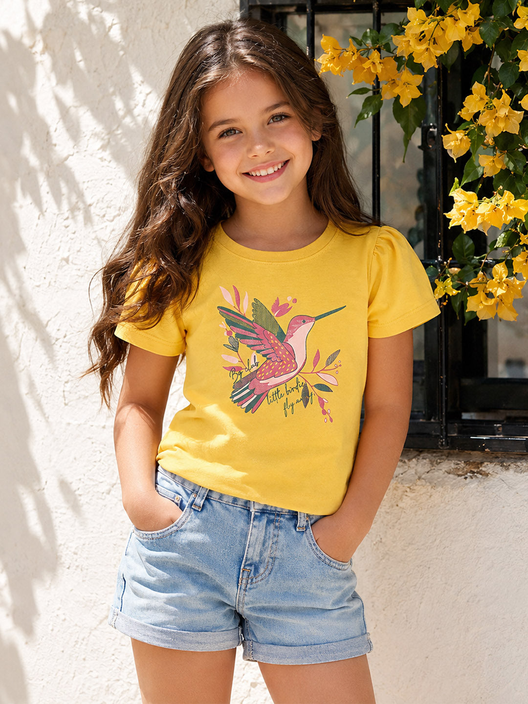 Blue Giraffe Girls Yellow Printed Round Neck T-Shirt