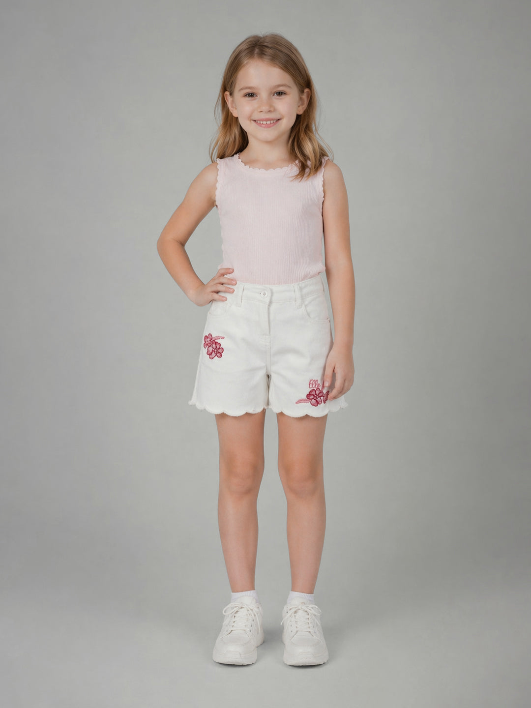 Elle Girls White Solid Regular Fit Shorts