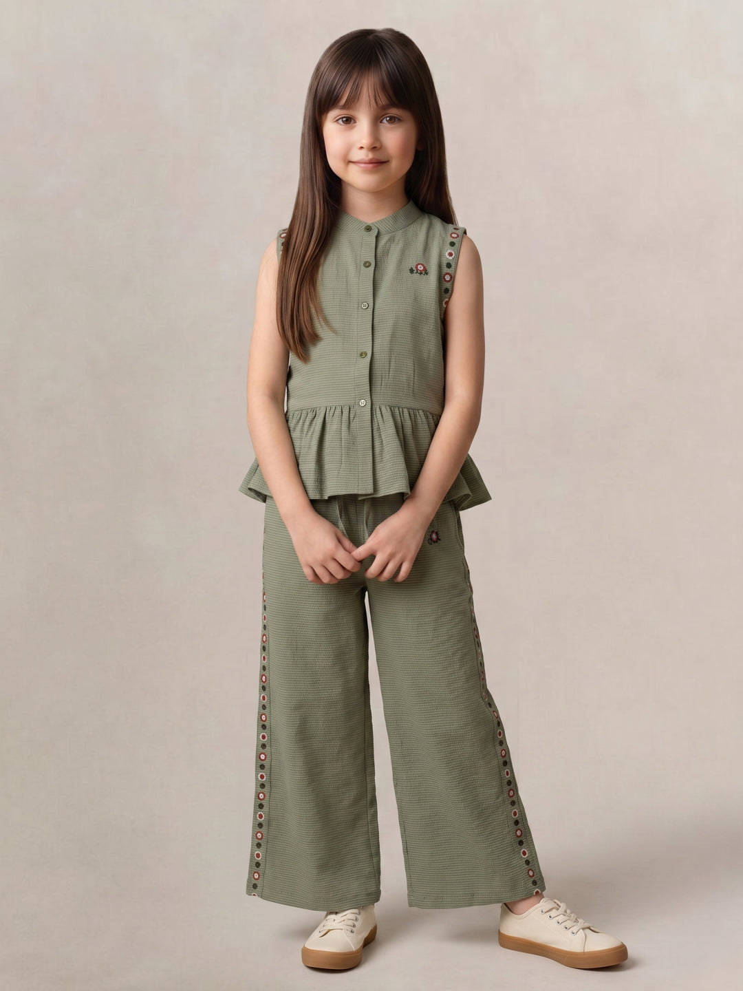 Elle Girls Green Embroidered Regular Fit Trouser