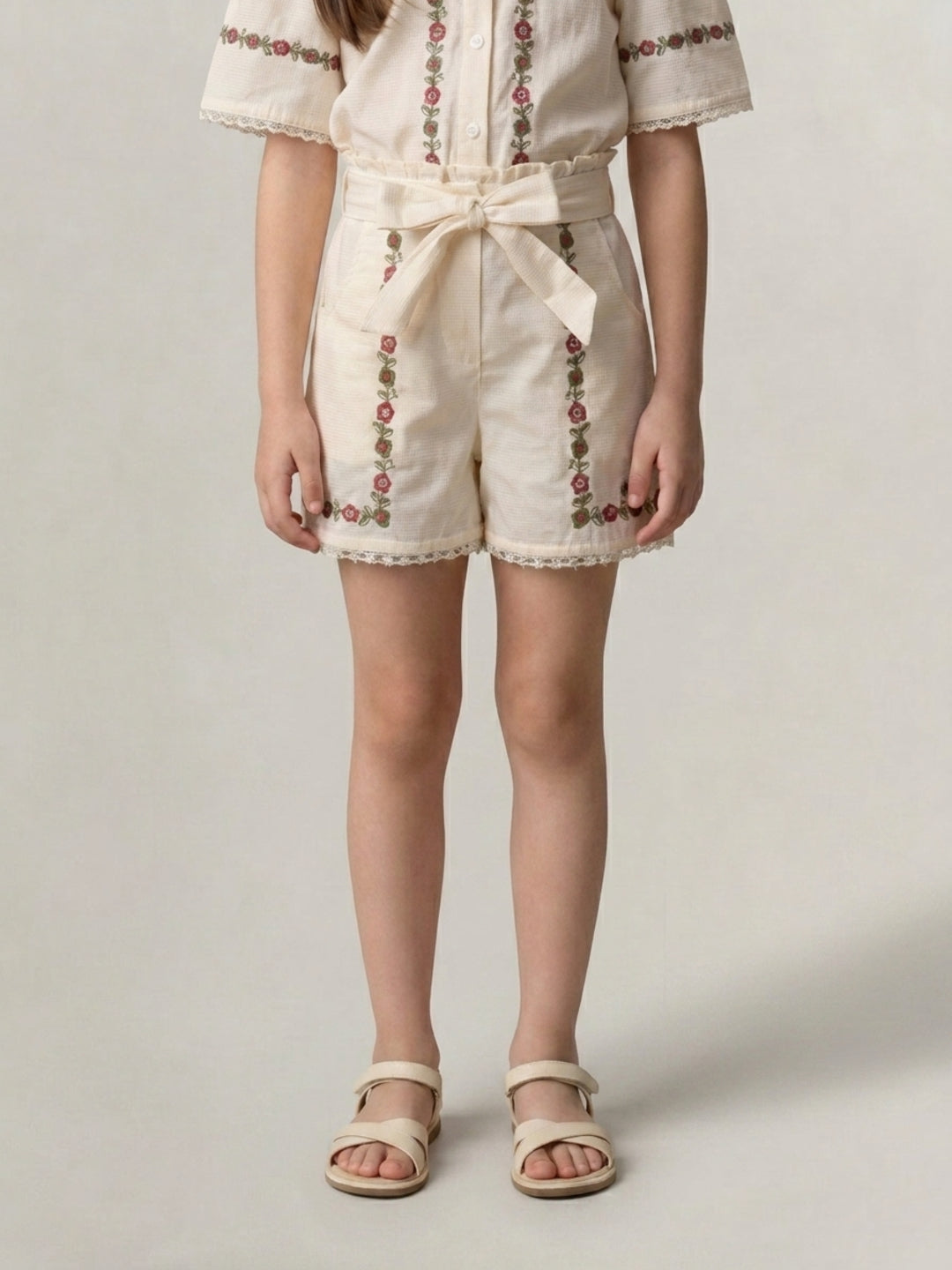 Elle Girls Cream Embroidered Regular Fit Pure Cotton Shorts