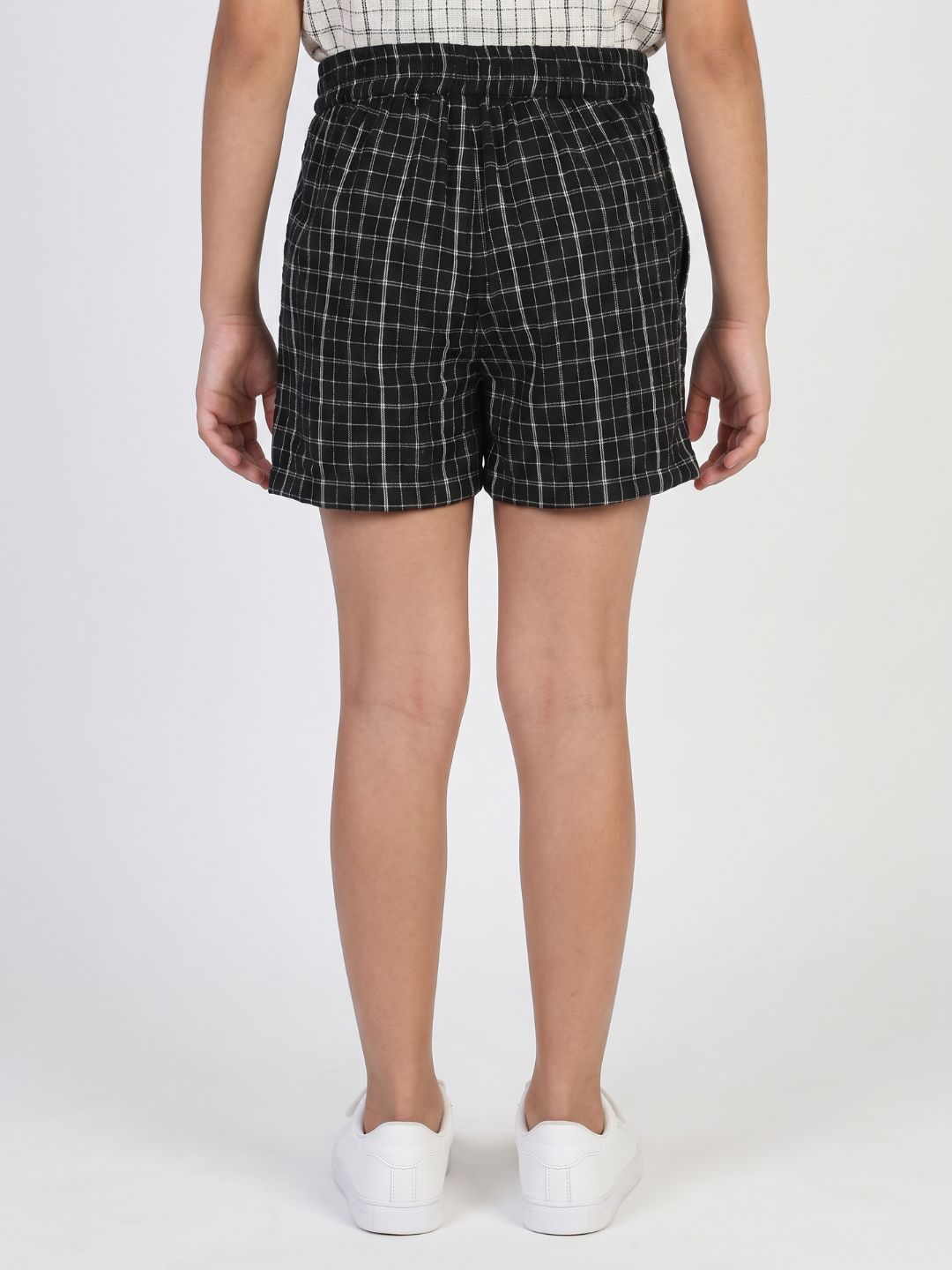 Elle Girls Black Checked Regular Fit Pure Cotton Shorts