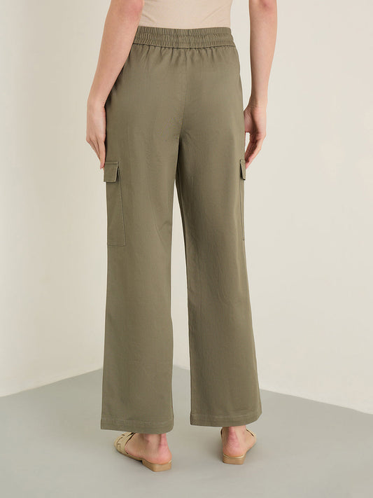 Elle Women Olive Green Solid Relaxed Fit Pure Cotton Cargo Pant