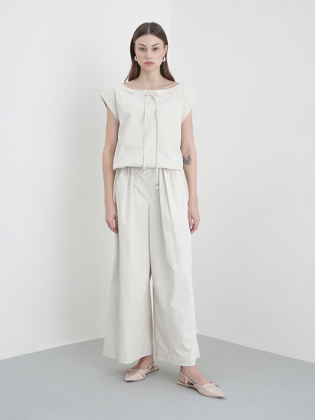 ELLE Women Cream Solid Pants