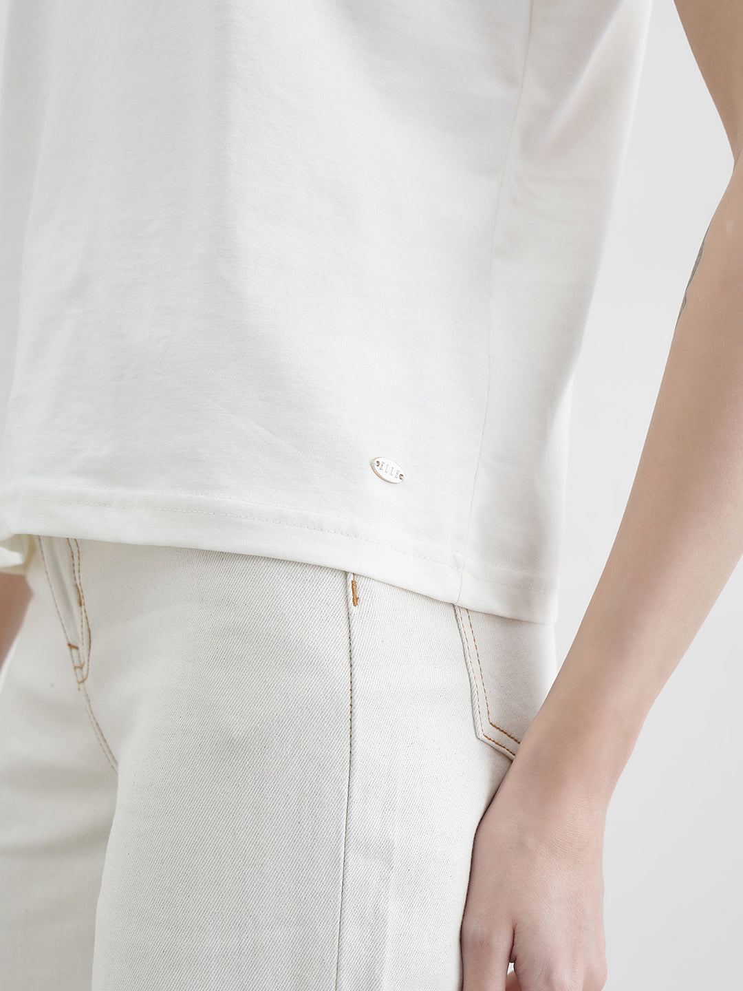 ELLE Women White Solid T-Shirt