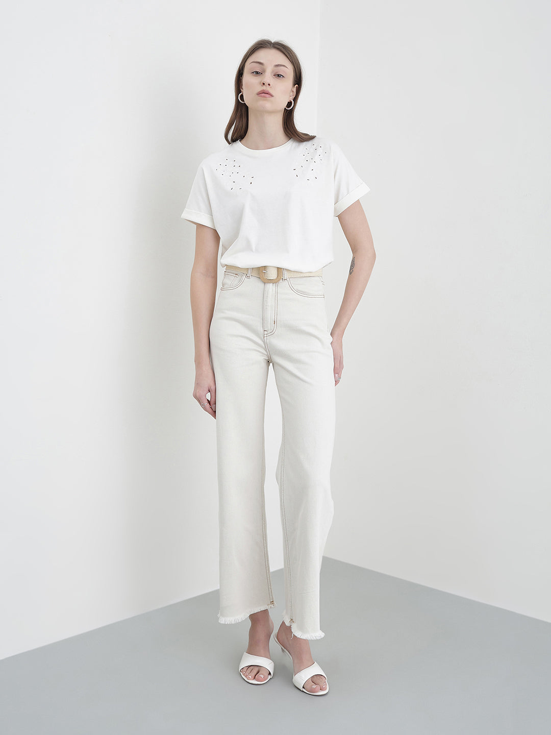 ELLE Women White Solid T-Shirt