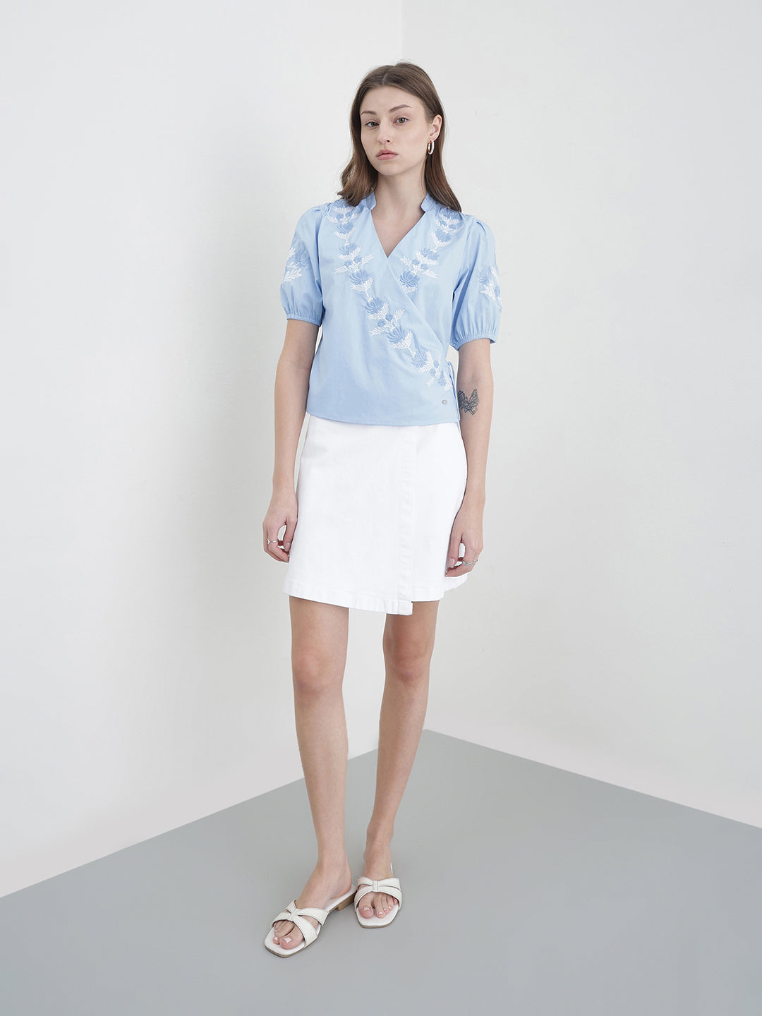 ELLE Women Blue Floral Top