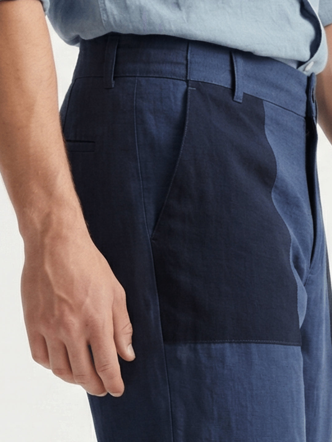 Iconic Men Blue Colorblock Stretchable Regular Fit Trouser