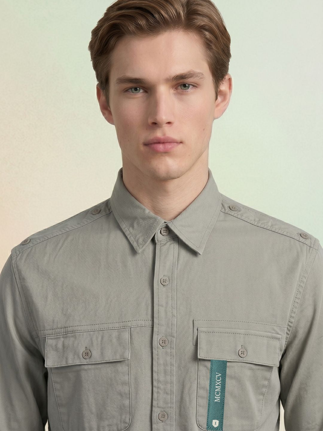 Iconic Men Green Solid Regular Fit Shirt