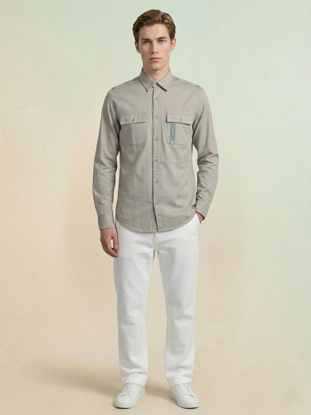 Iconic Men Green Solid Regular Fit Shirt
