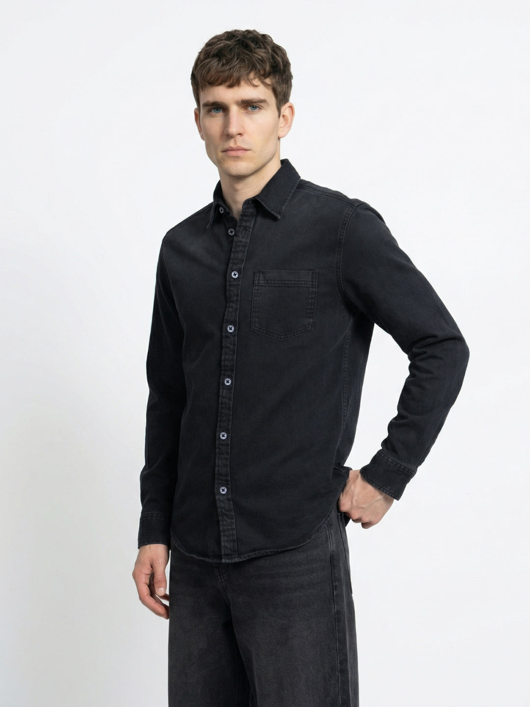 Iconic Men Black Solid Regular Fit Shirt