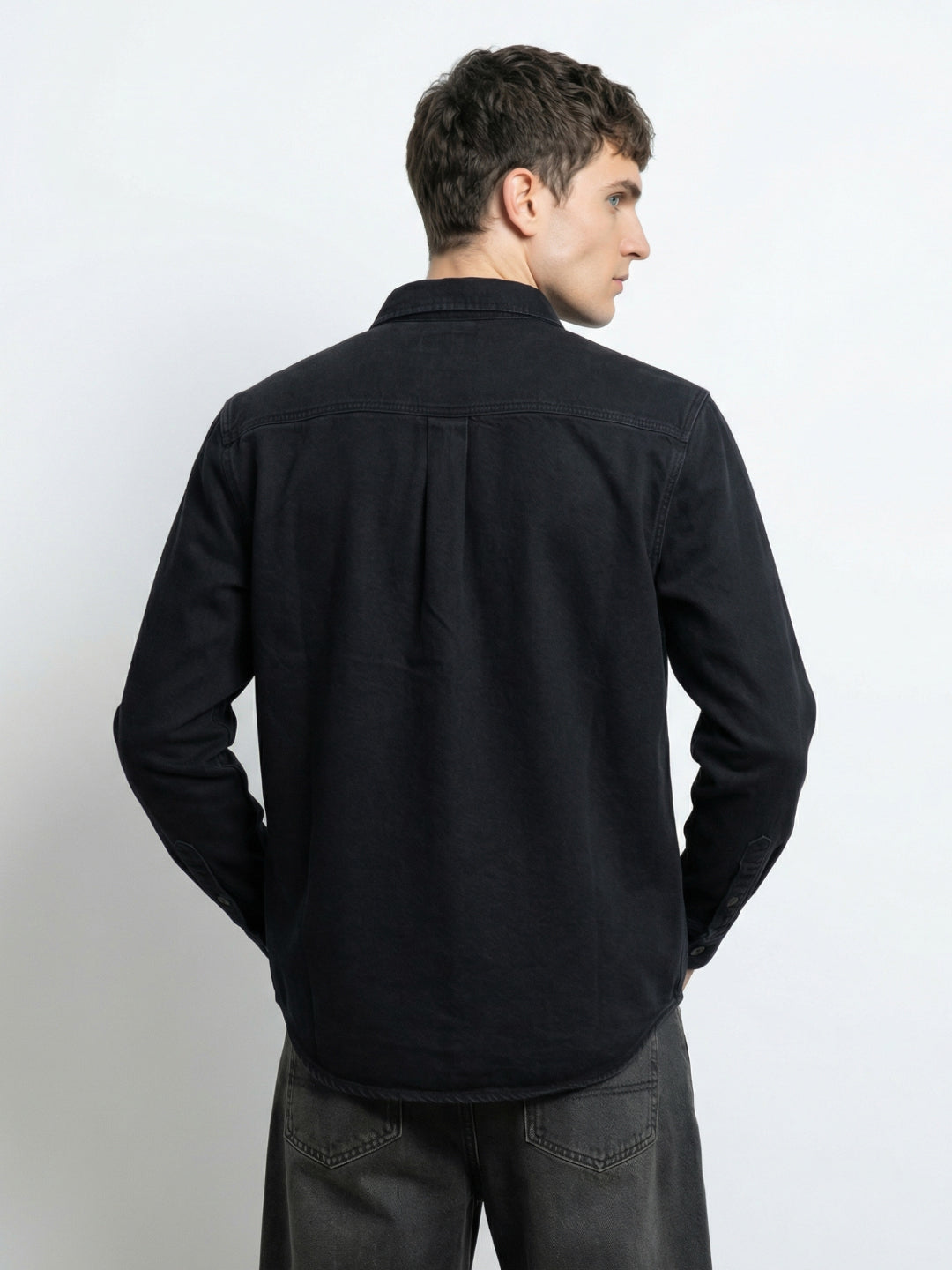 Iconic Men Black Solid Regular Fit Shirt