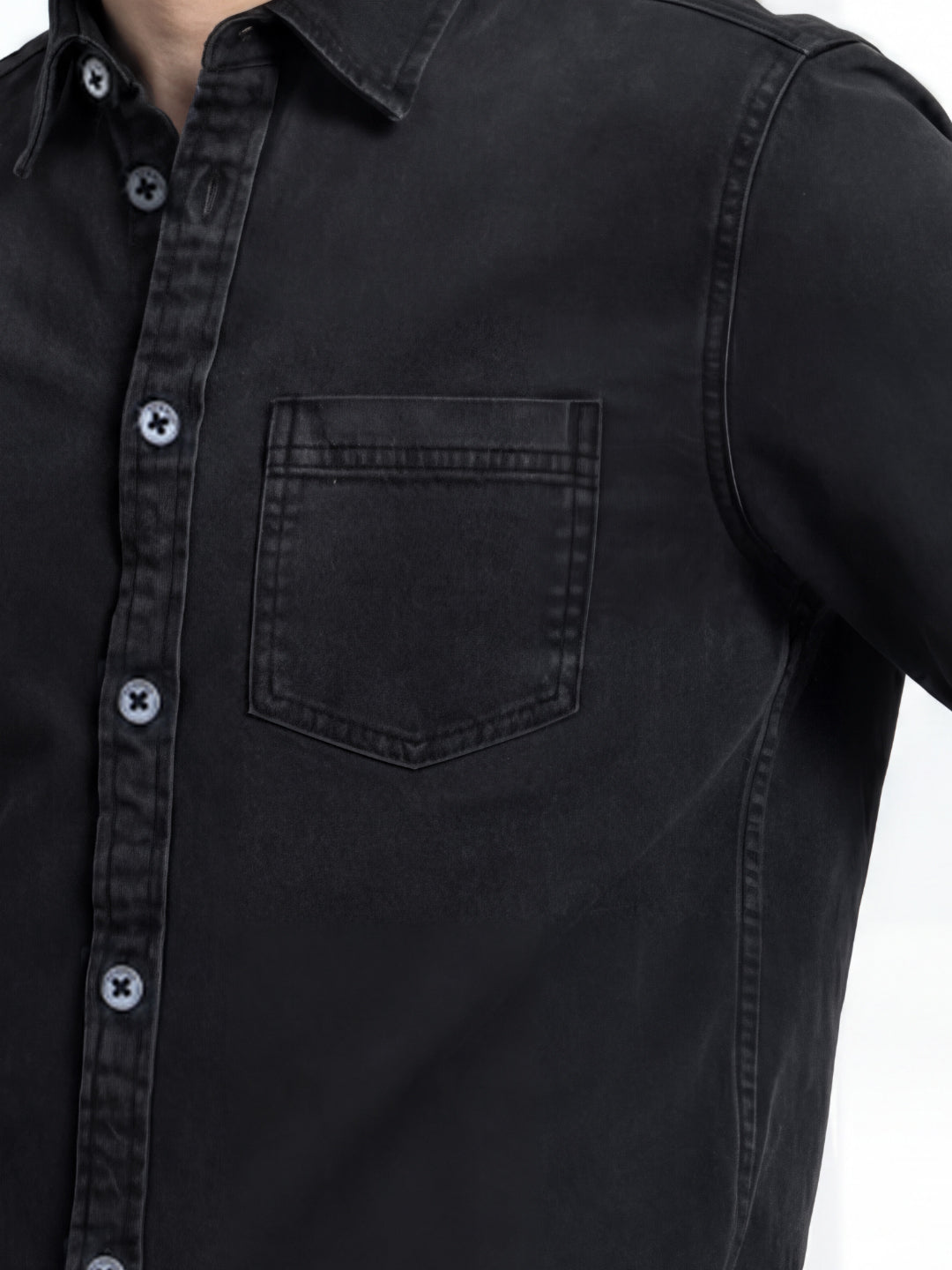 Iconic Men Black Solid Regular Fit Shirt