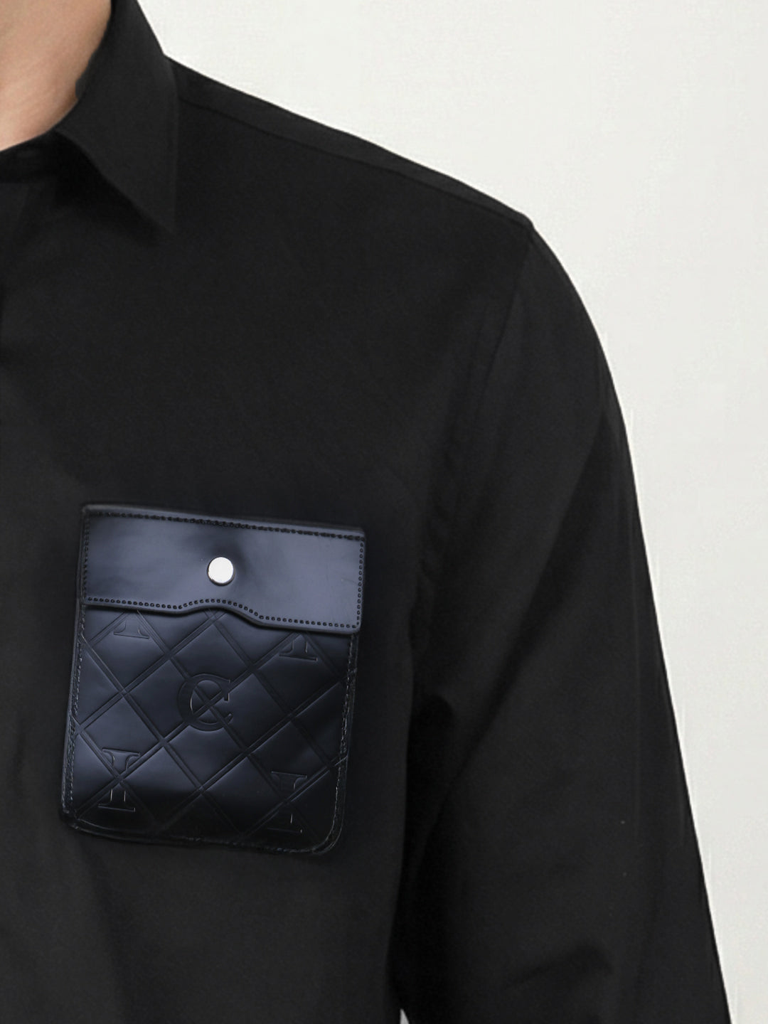 Iconic Men Cotton Black Solid Shirt