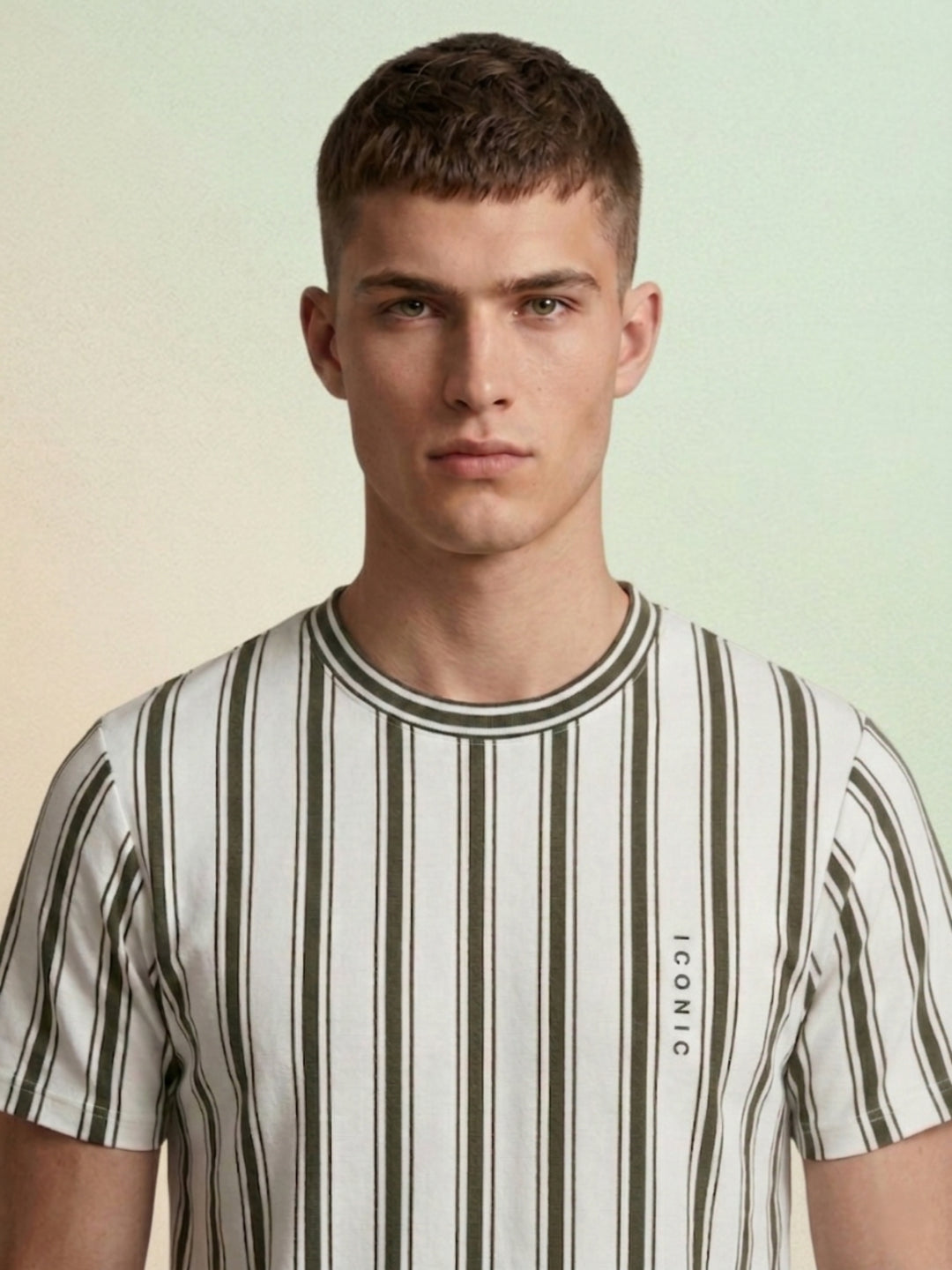 Iconic Men Off White Striped Regular Fit T-Shirt