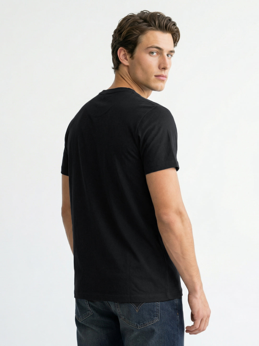 Iconic Men Black Graphic Print Regular Fit Pure Cotton T-Shirt