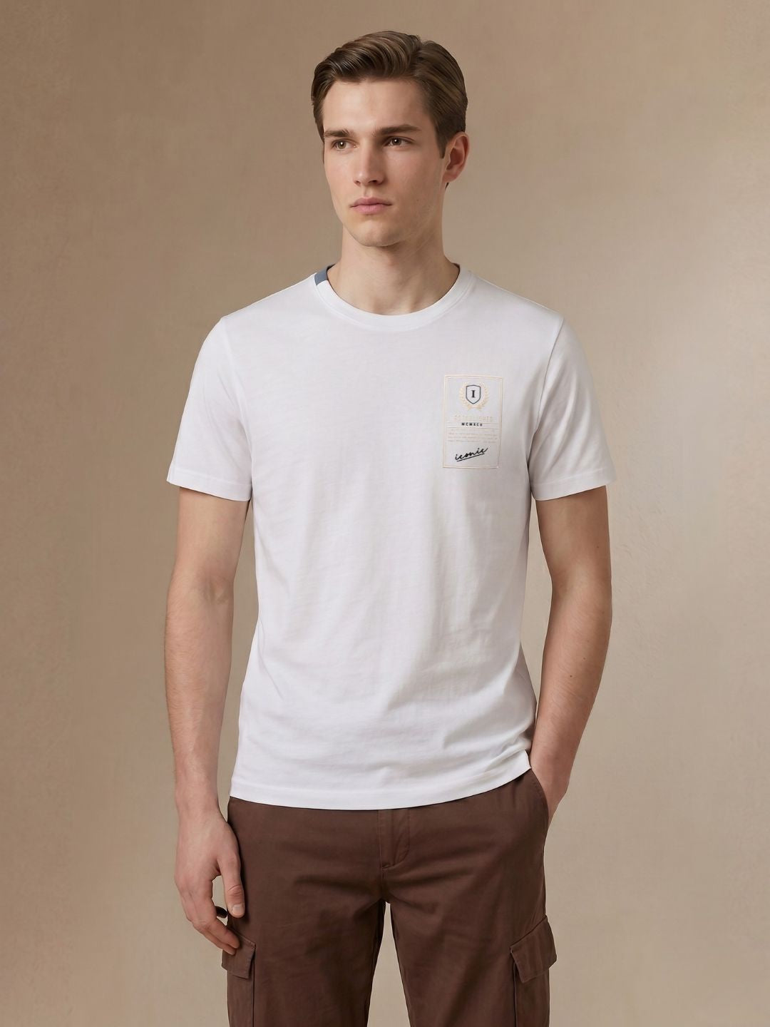 Iconic Men White Graphic Print Regular Fit Pure Cotton T-Shirt