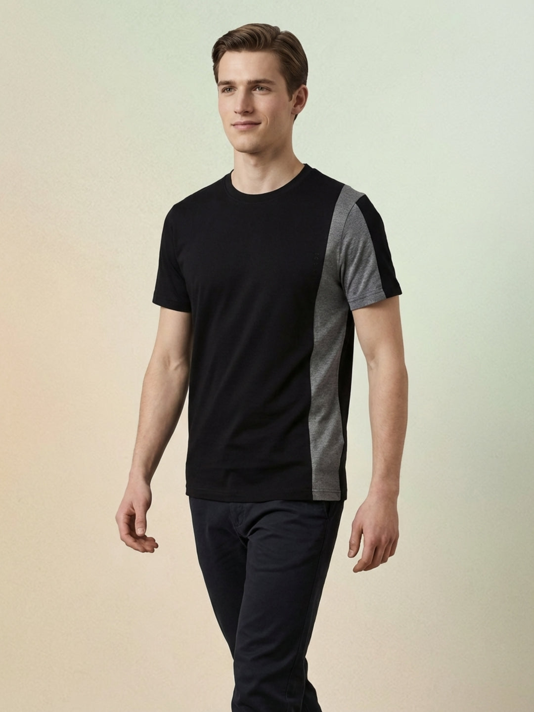 Iconic Men Black Colorblock Regular Fit T-Shirt