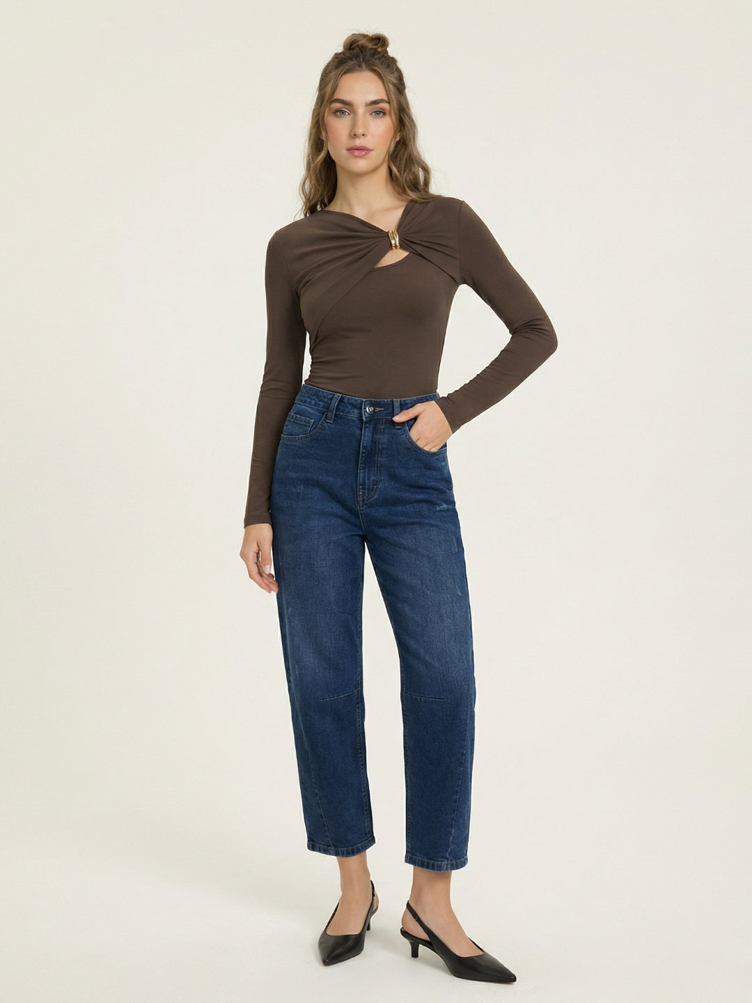 Iconic Women Navy Blue Solid Mid Rise Barrel Fit Jeans