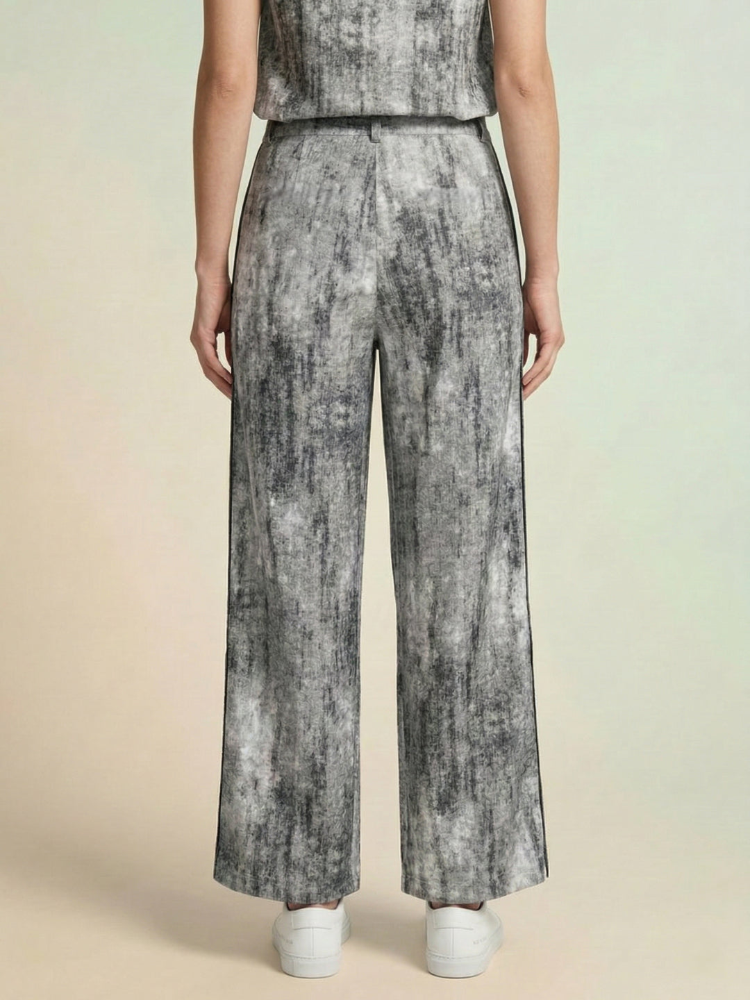 Iconic Grey Printed Straight Fit Stretchable Trouser