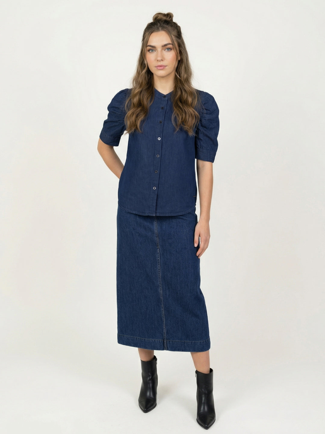 Iconic Women Cotton Navy Blue Solid Shirt