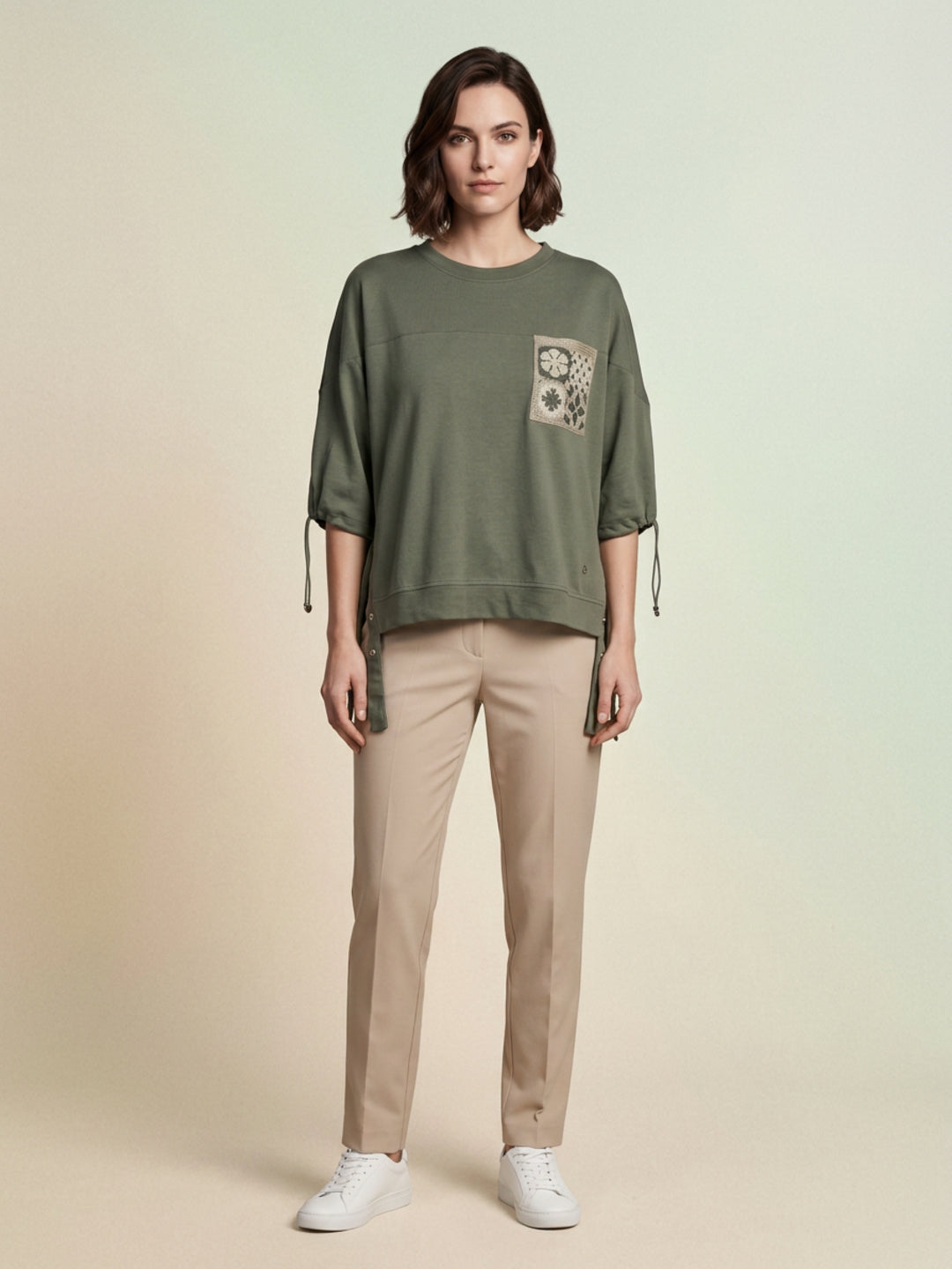 Iconic Green Cotton Solid Women Tshirt