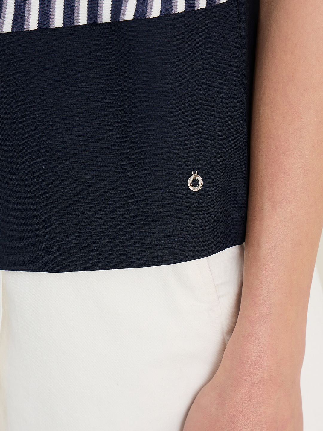 Iconic Women Navy Blue Striped Round Neck T-Shirt