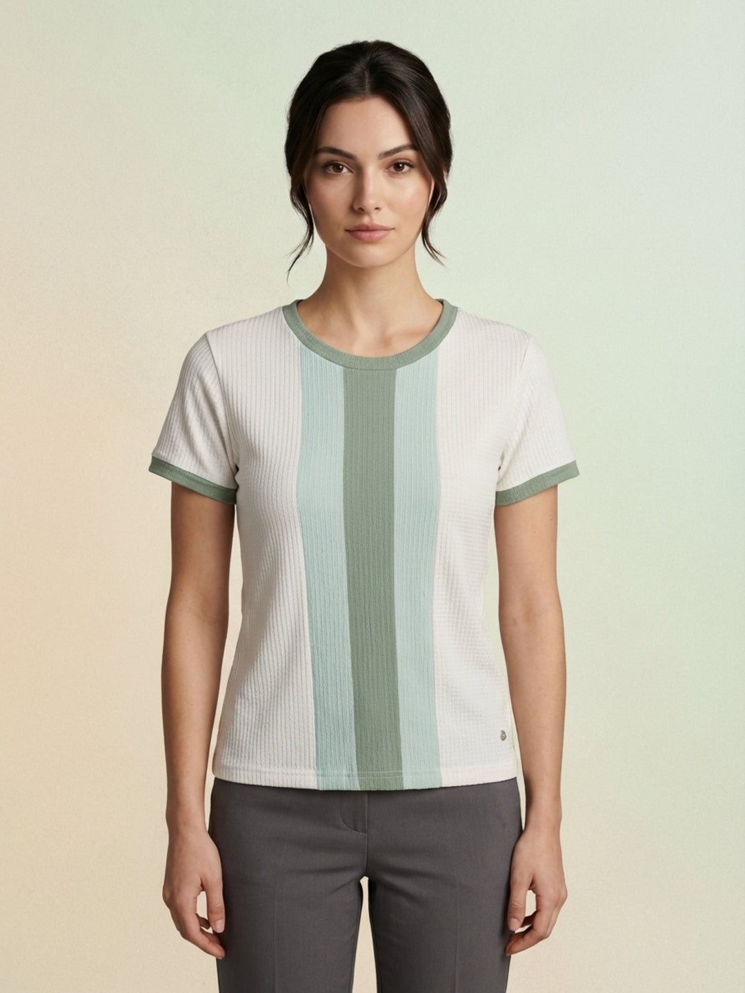 Iconic Women Green T-Shirt