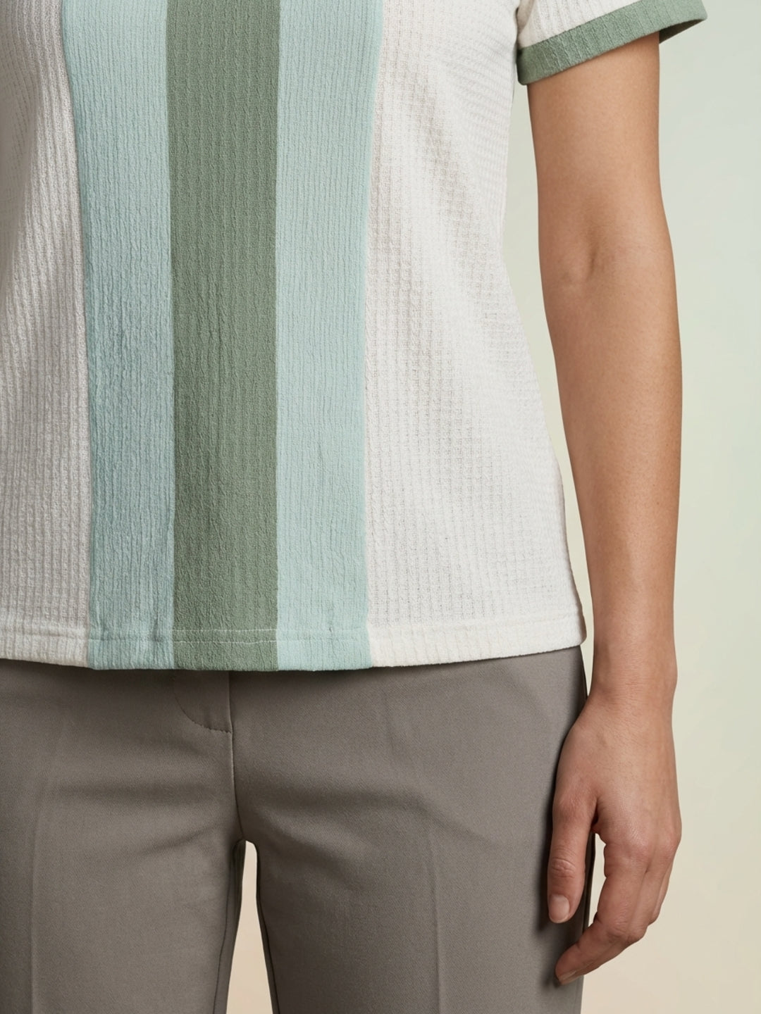 Iconic Women Green T-Shirt