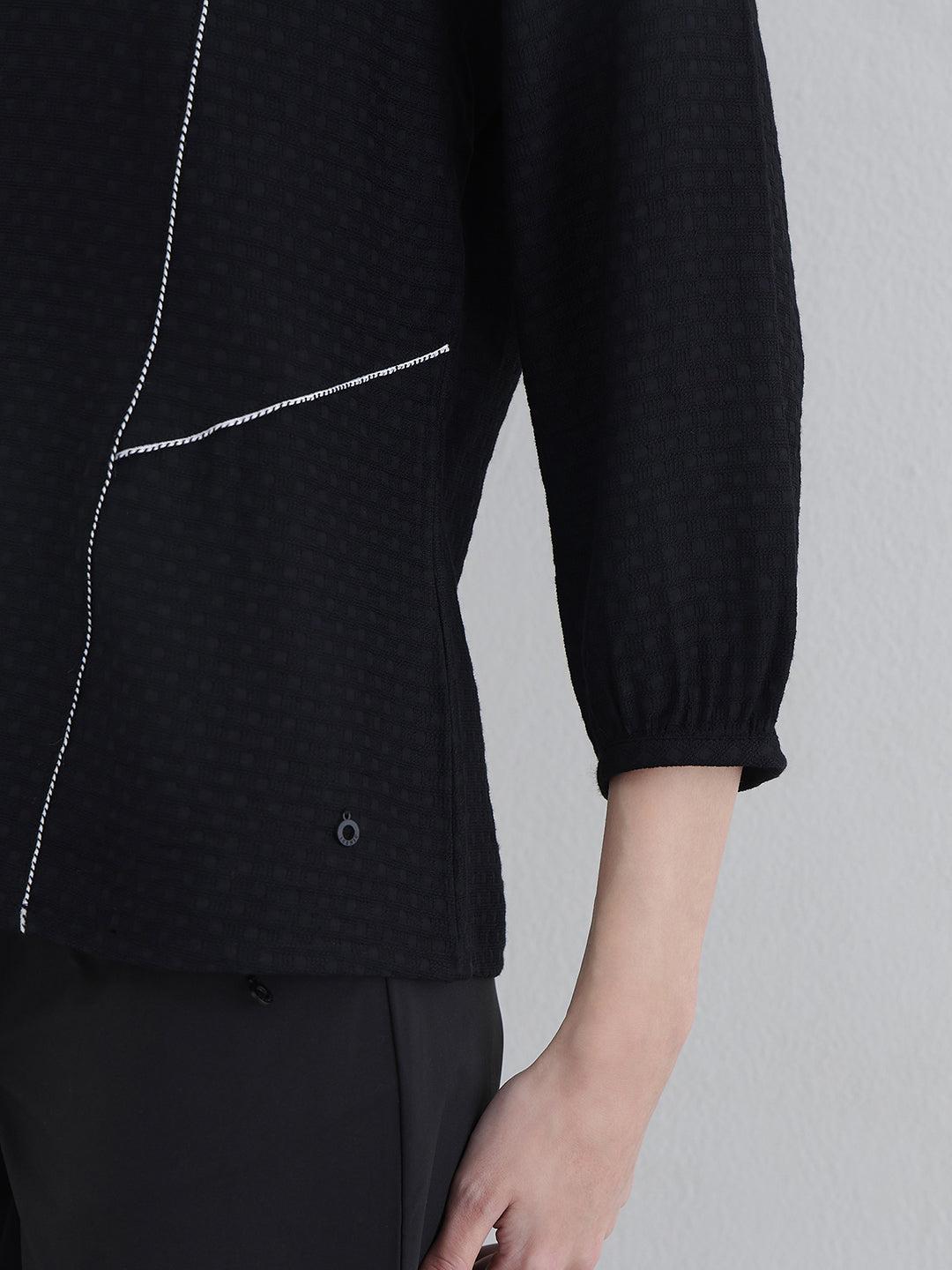 ICONIC Women Black Solid Top