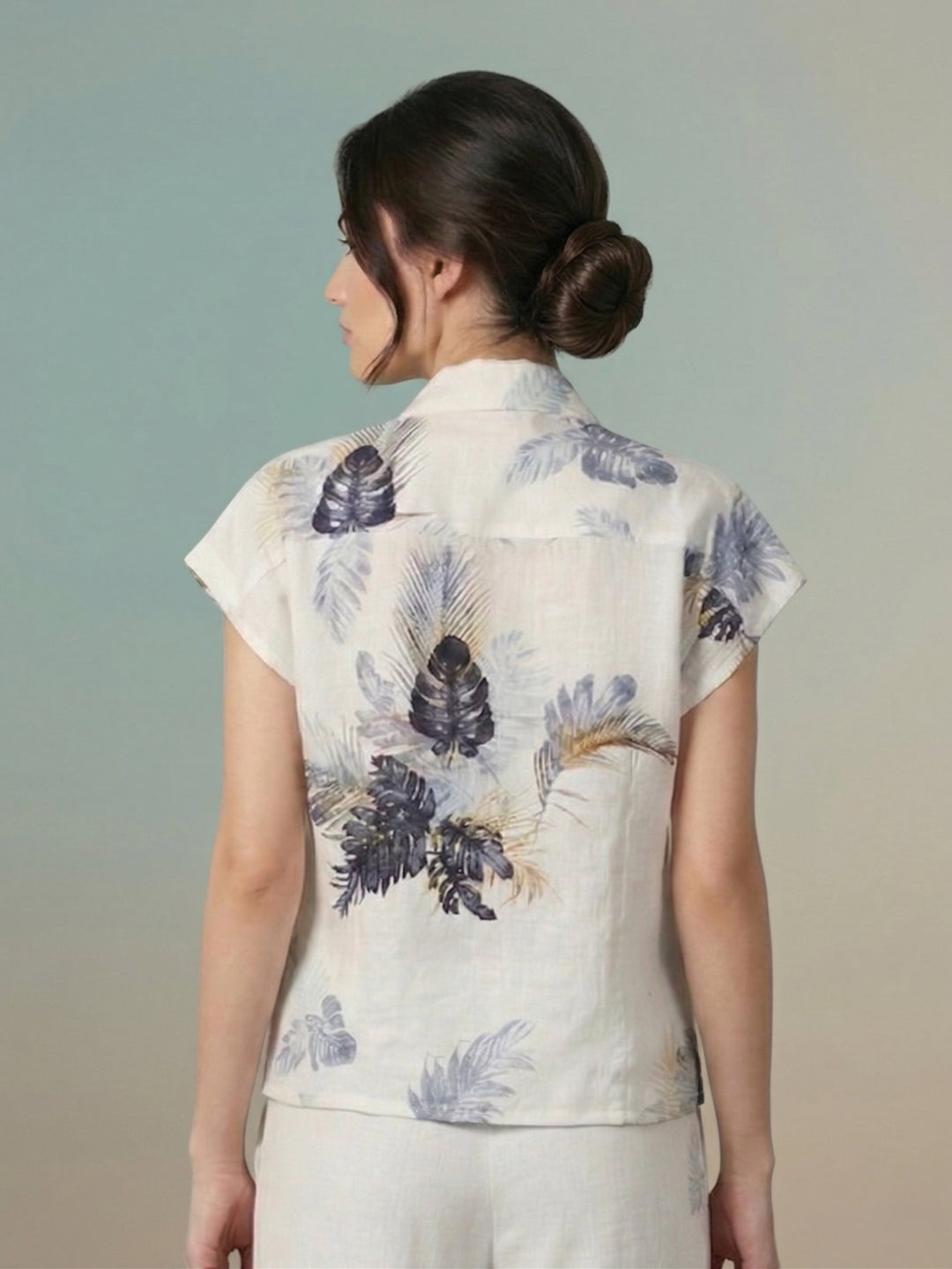 Iconic Women White Printed Loose Fit Top