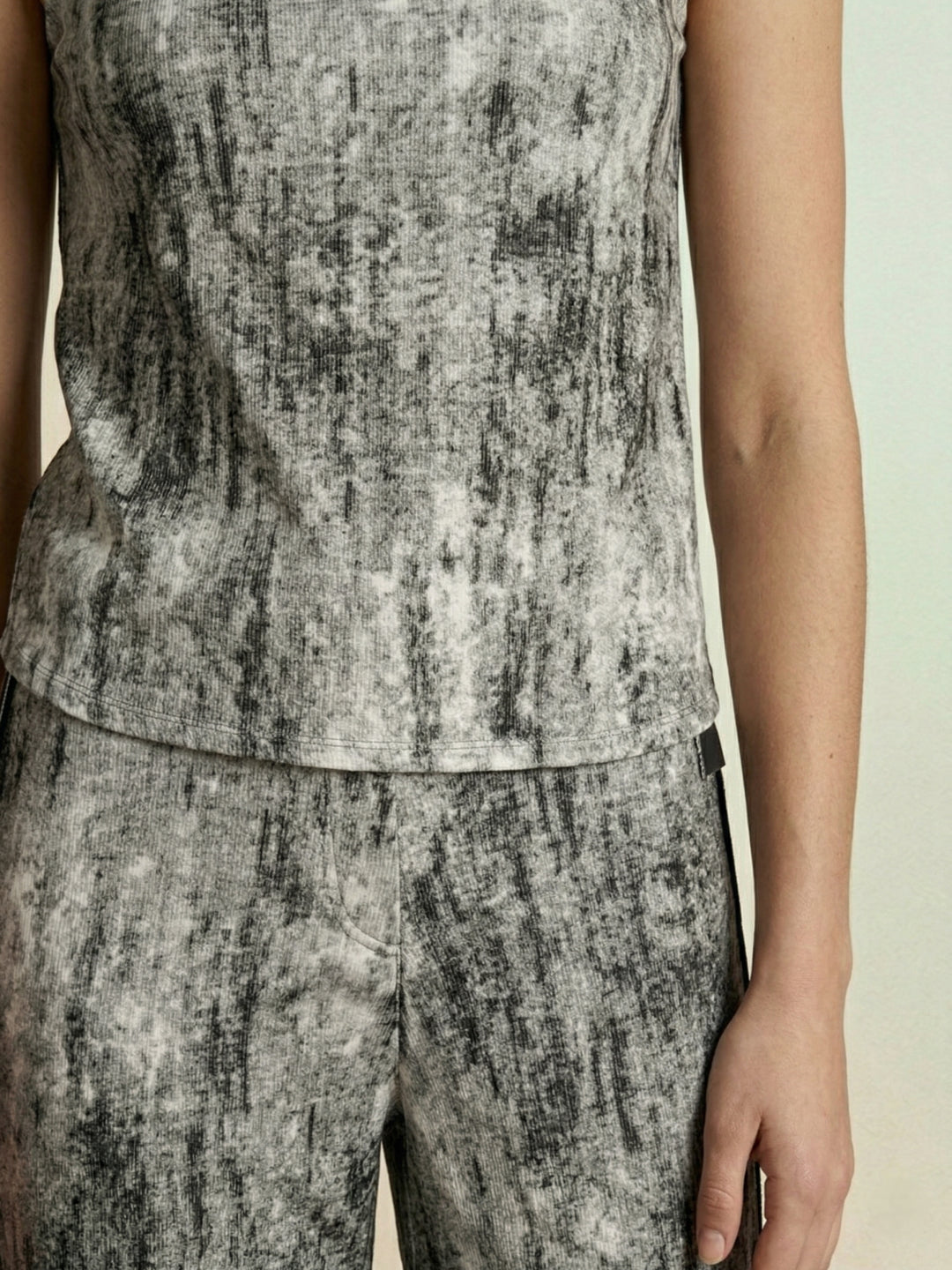 Iconic Women Grey Abstract Regular Fit Pure Cotton Top