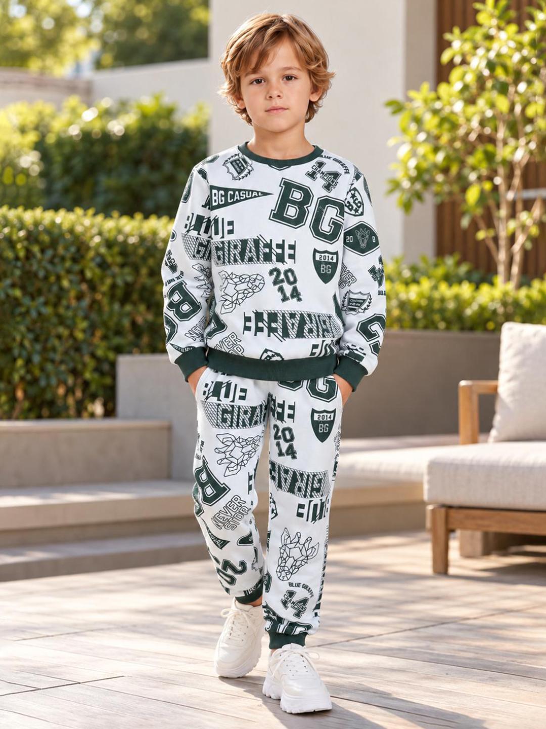 Blue Giraffe Boys White Printed Regular Fit Cotton Stretchable Sweatpant