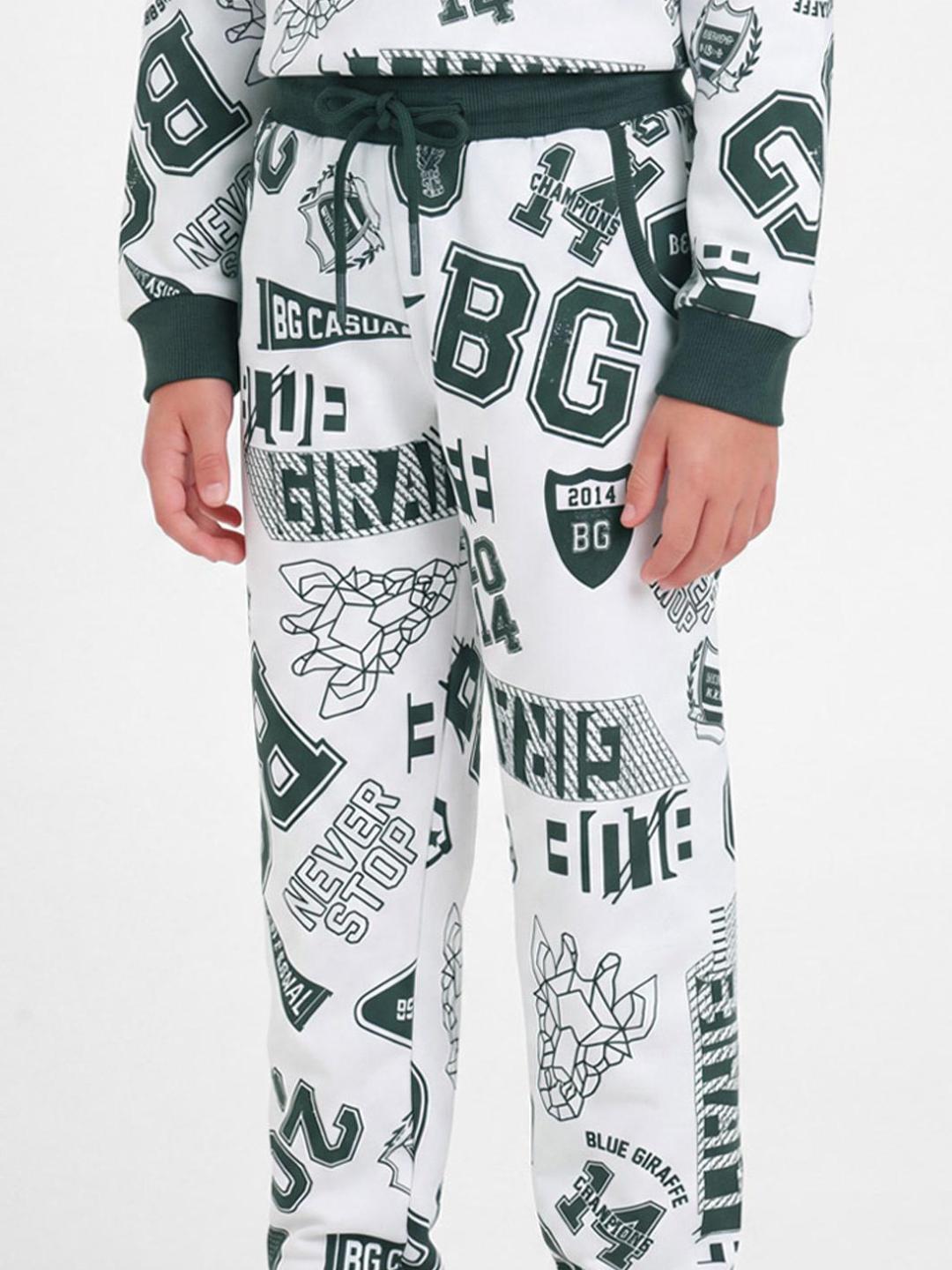 Blue Giraffe Boys White Printed Regular Fit Cotton Stretchable Sweatpant