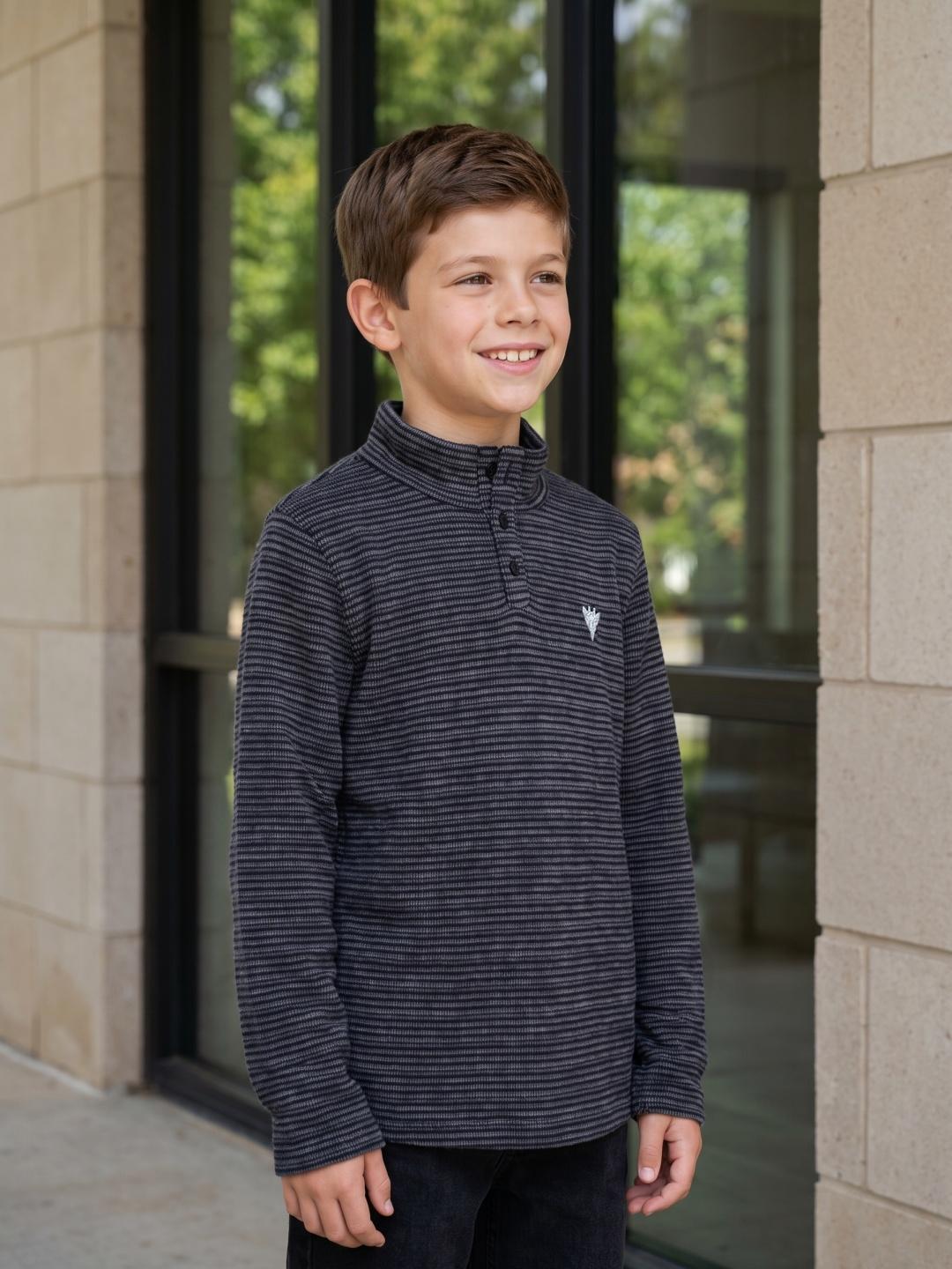 Blue Giraffe Boys Navy Striped Regular Fit T-Shirt