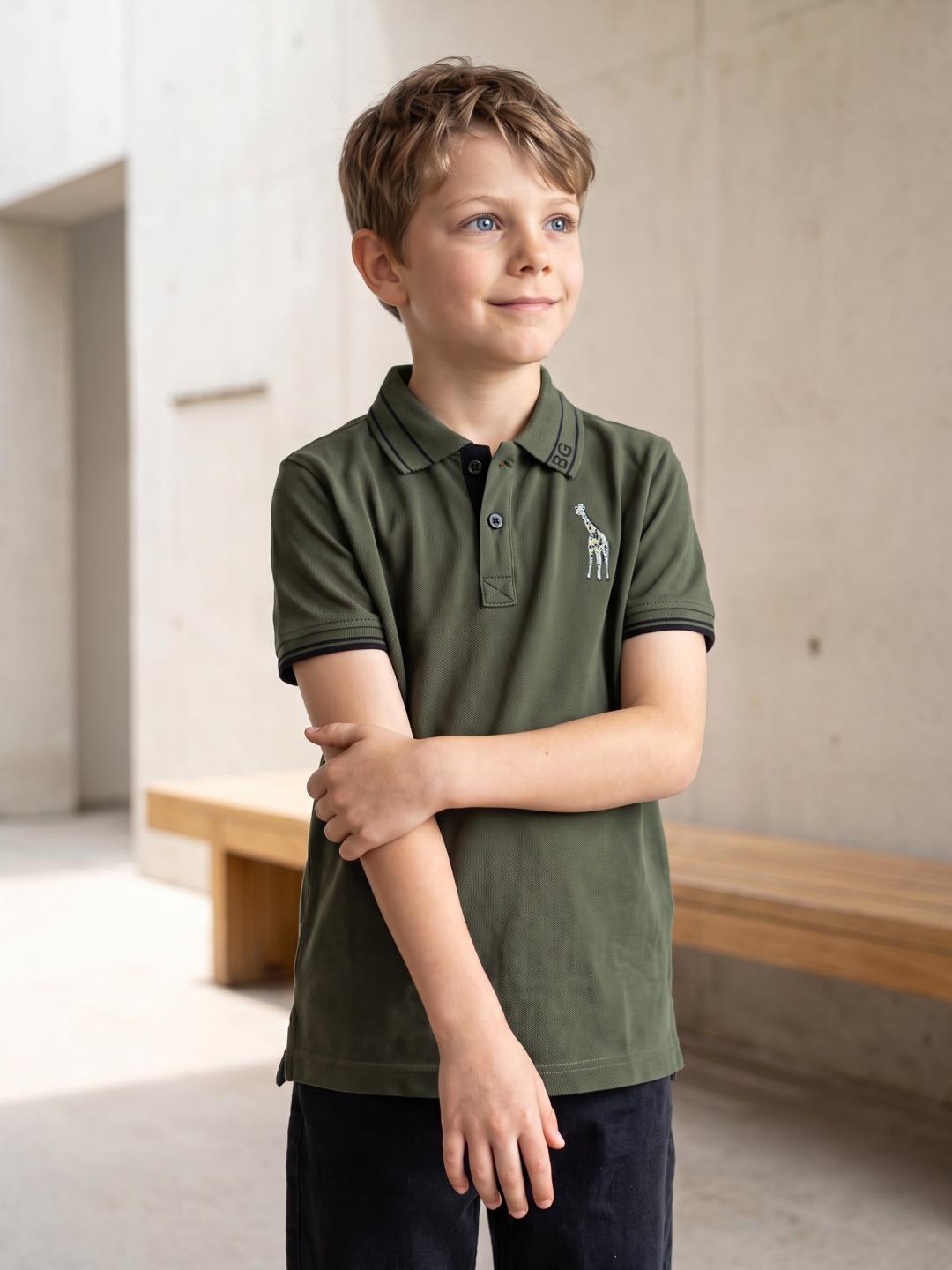 Blue Giraffe Boys Green Regular Fit Solid Polo Tshirt