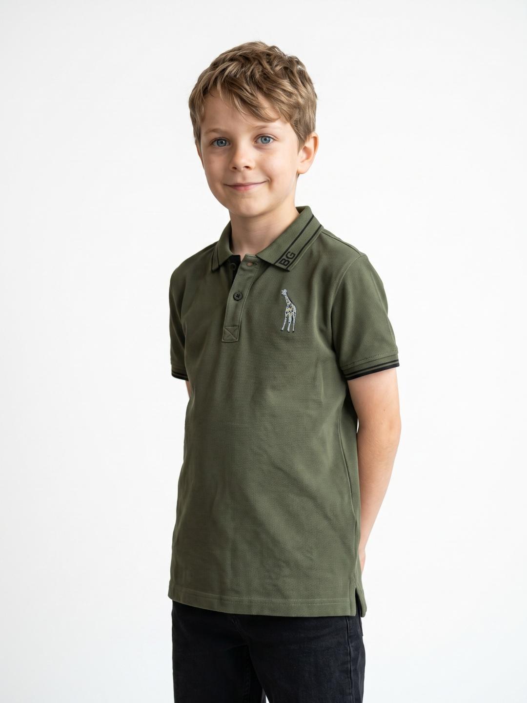 Blue Giraffe Boys Green Regular Fit Solid Polo Tshirt