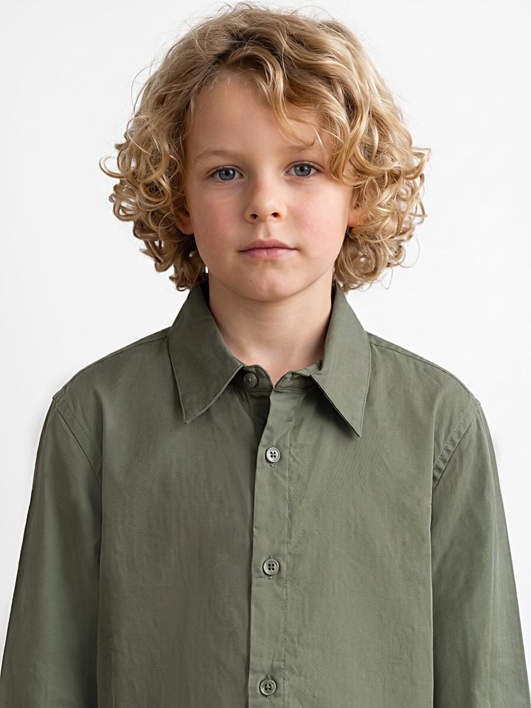Blue Giraffe Boys Green Solid Regular Fit Cotton Shirt