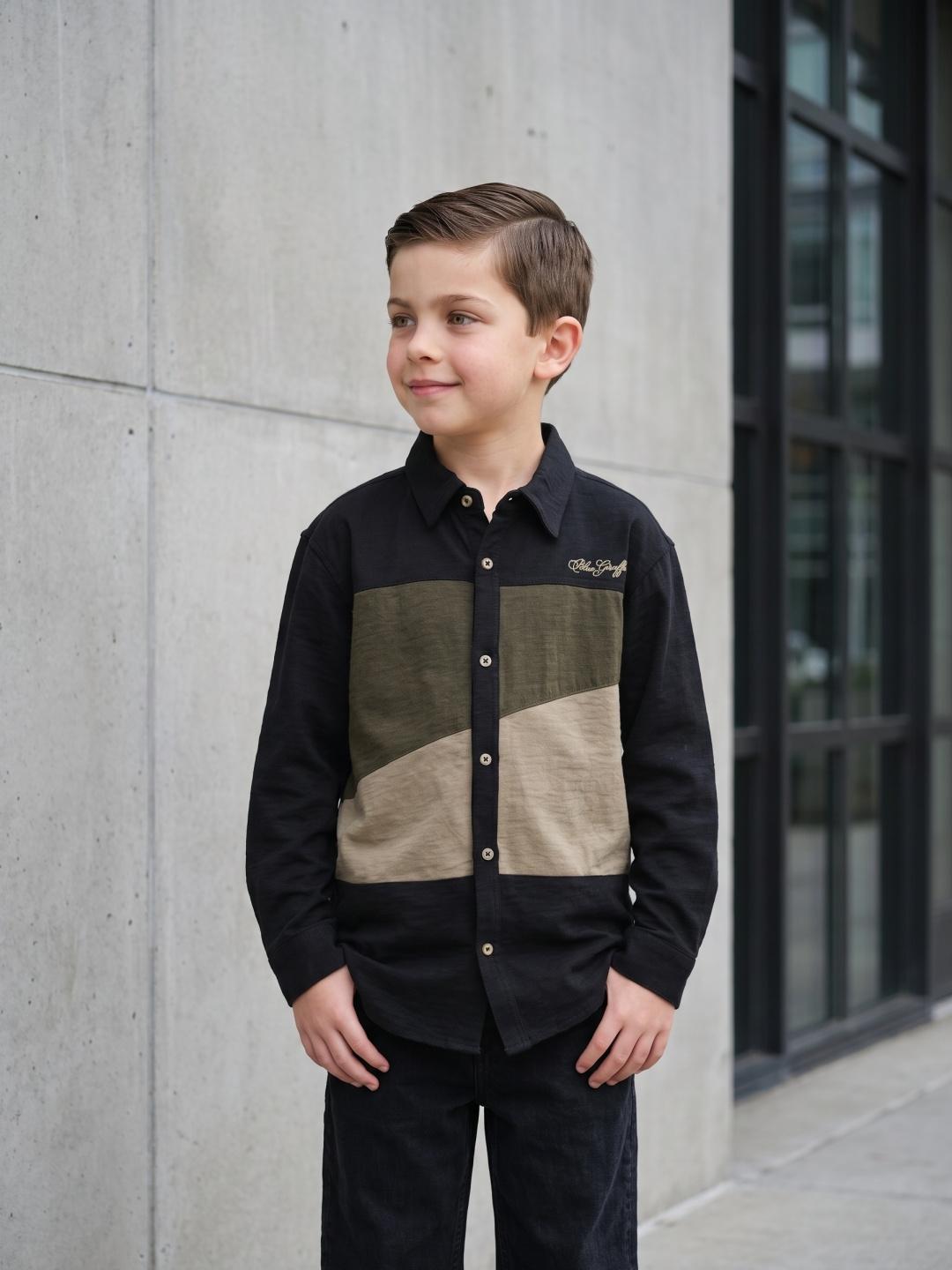 Blue Giraffe Boys Black Regular Fit Solid Shirt