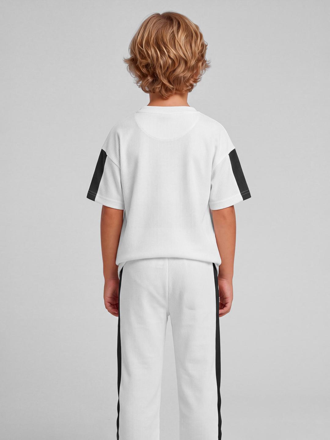 Blue Giraffe Boys Cream Graphic Boxy Fit T-Shirt