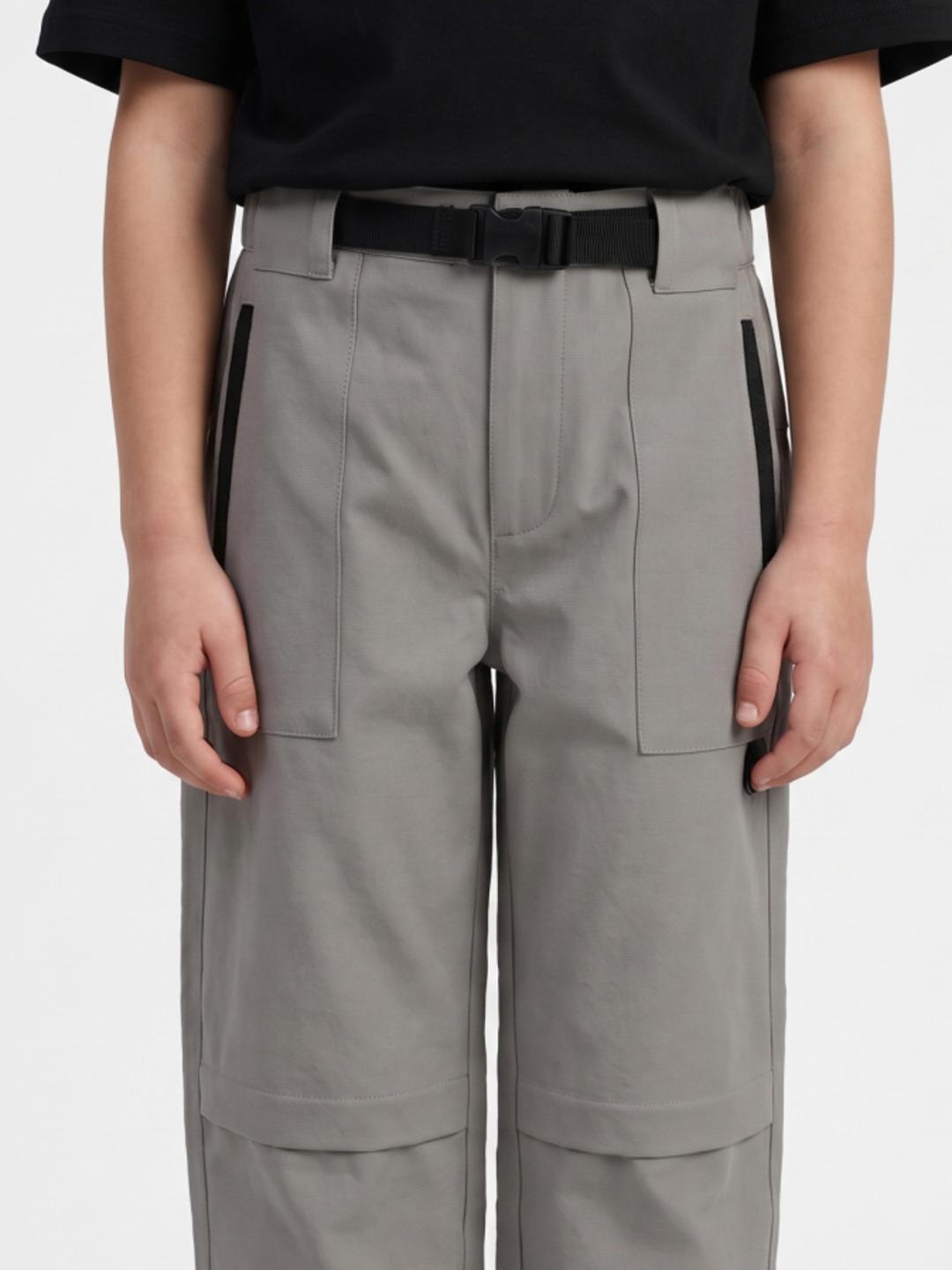 Blue Giraffe Boys Beige Regular Fit Solid Joggers
