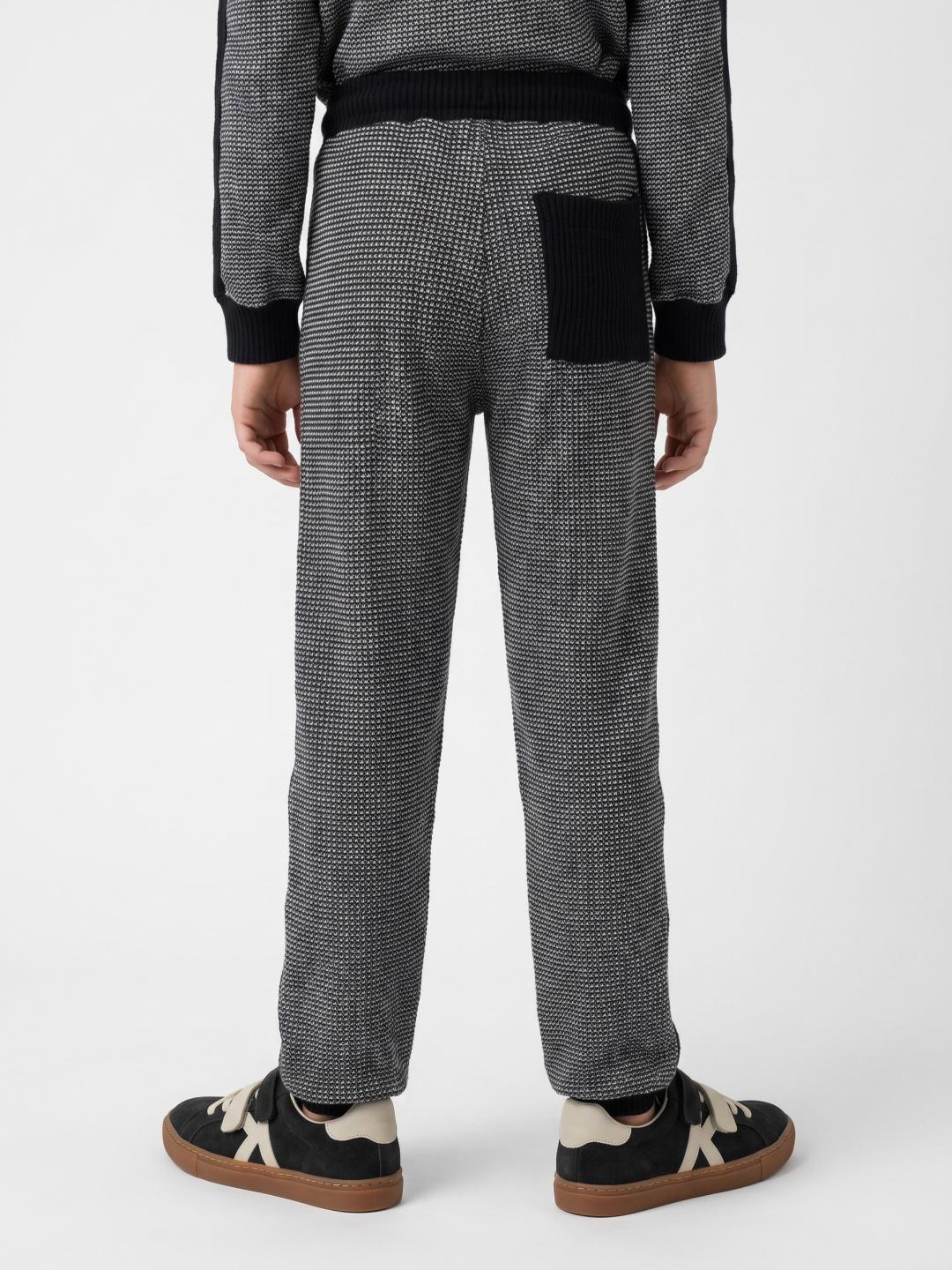 Blue Giraffe Boys Black Regular Fit Checked Sweatpant