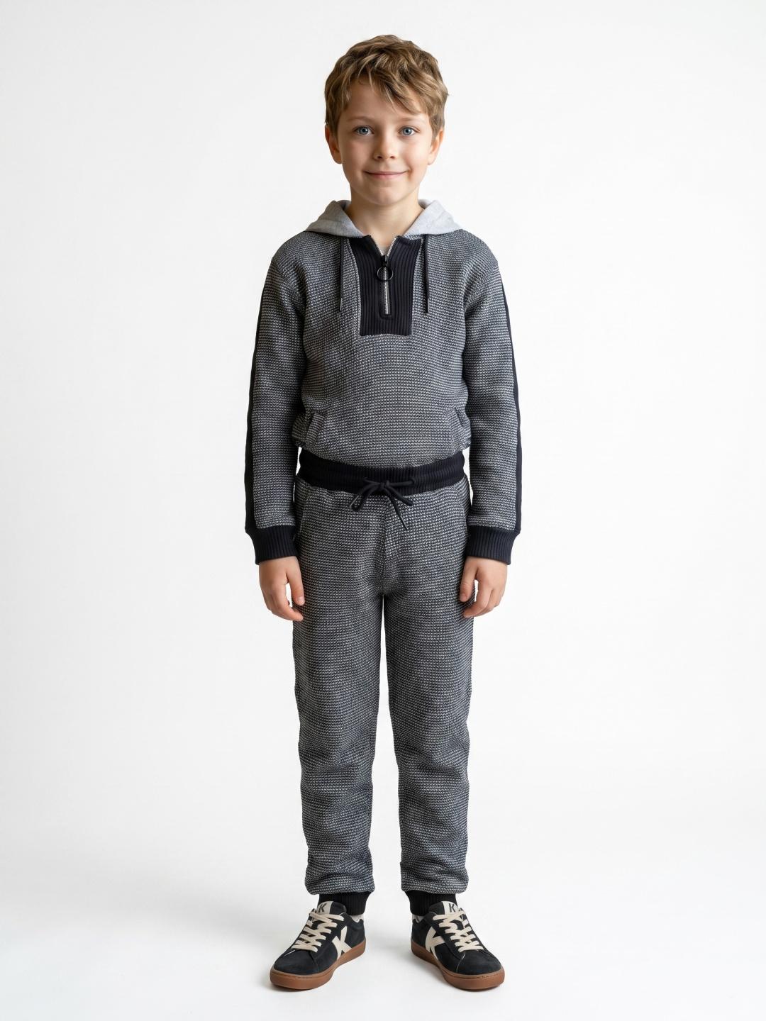 Blue Giraffe Boys Black Regular Fit Checked Sweatpant