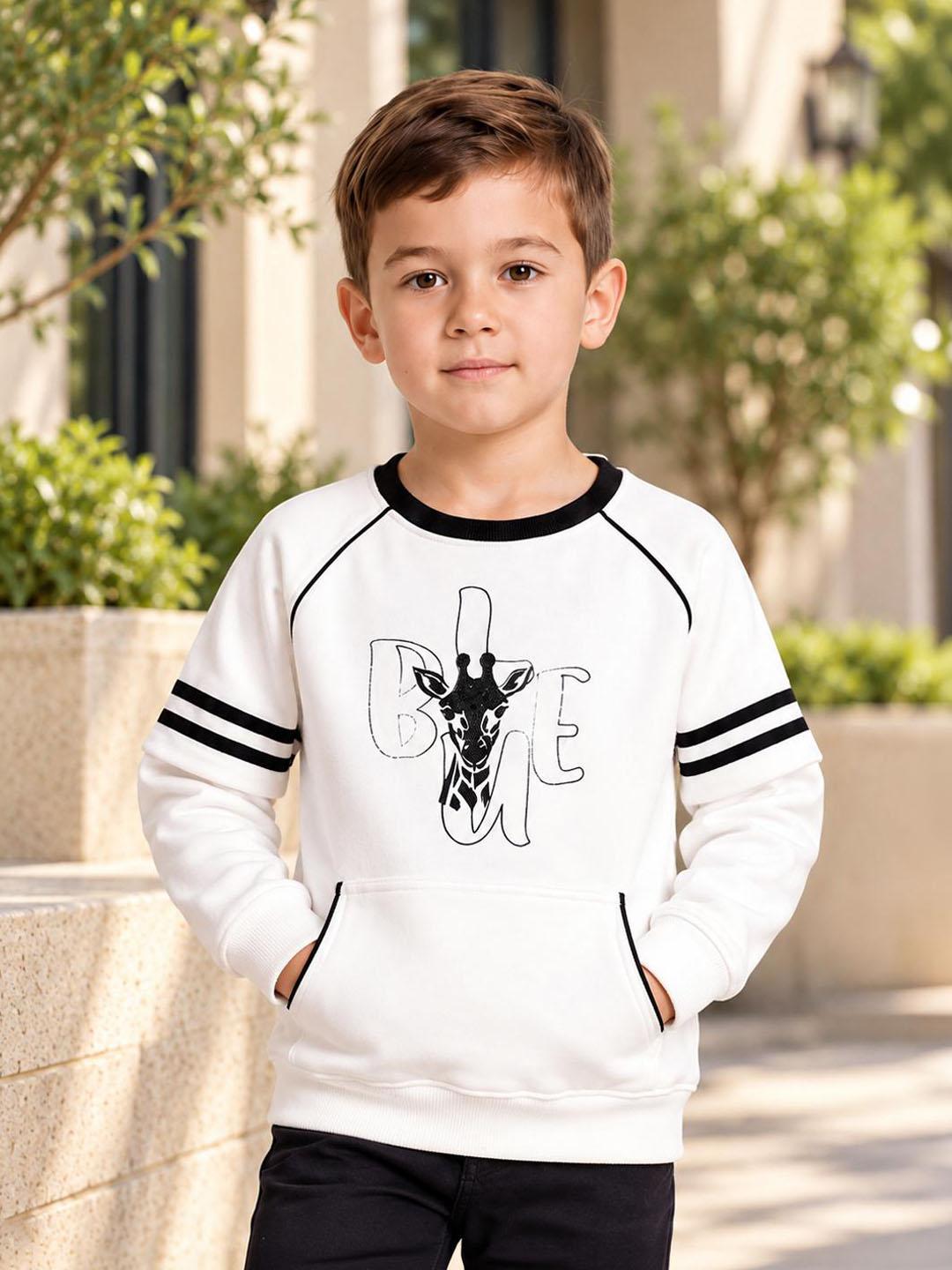 Blue Giraffe Boys White Solid Regular Fit Sweatshirt