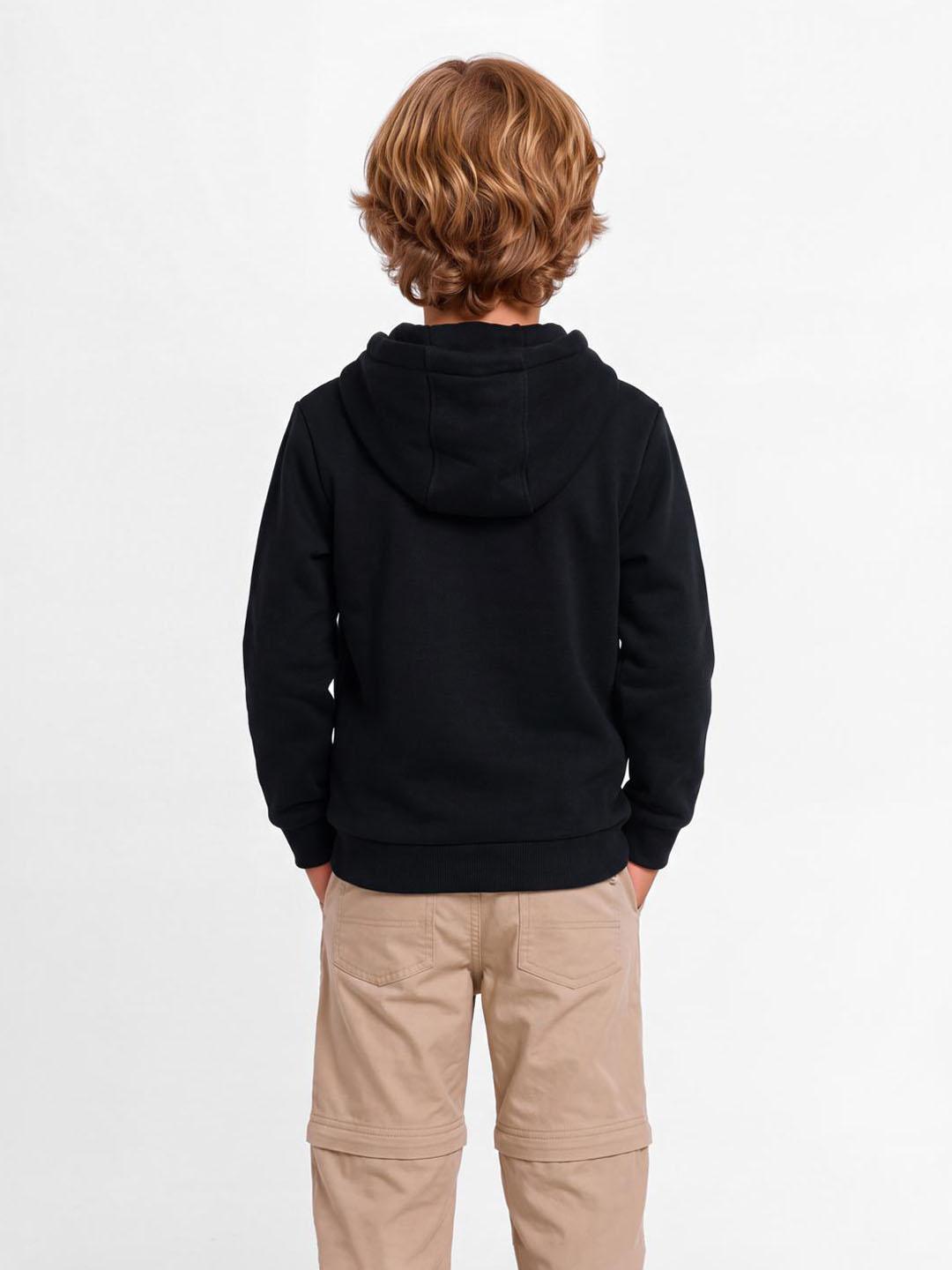 Blue Giraffe Boys Black Solid Regular Fit Cotton Sweatshirt